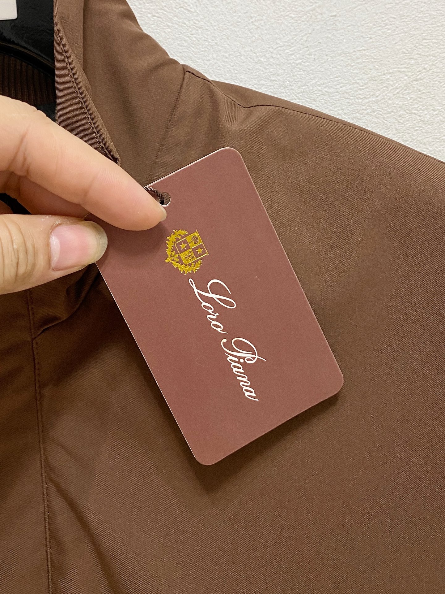 开春新品 Loro Piana 新品 爆款 2025春夏新款爆款专柜新款休闲时尚夹克 超前卫设计风格 细