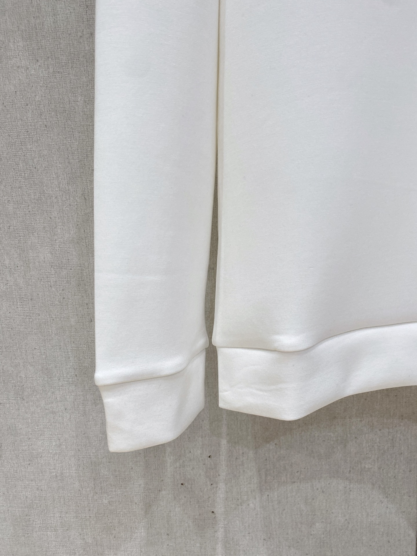 🌾 爱马仕 2025早秋新款 顶级版本 最新款空气层 卫衣独家发售！原版复刻，独家设计，超强工艺！极其奢