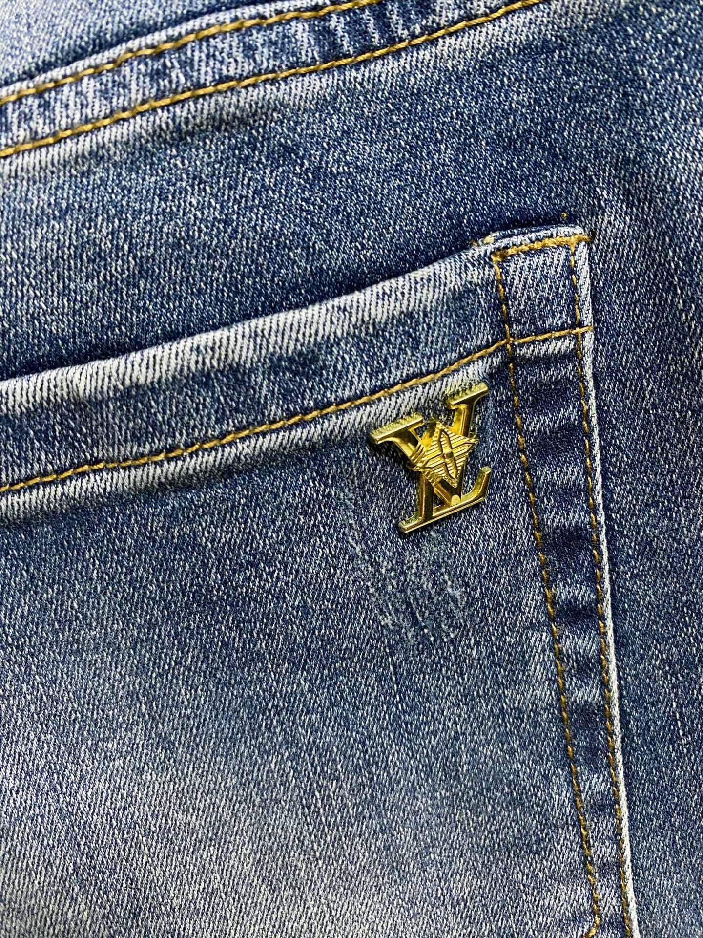 🌾 LV【新品】高端独家发售 25SS四季款超燃炸街系列之最牛仔裤 独家隆重推出 原版定制高端品质面料 