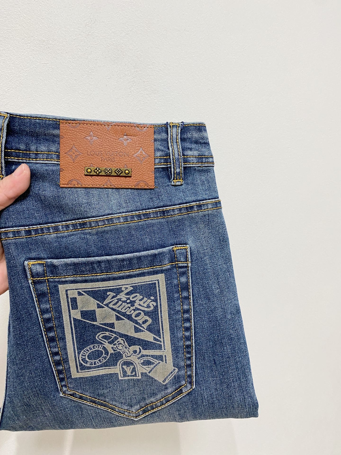 🌾 LV【新品】高端独家发售 25SS四季款超燃炸街系列之最牛仔裤 独家隆重推出 原版定制高端品质面料 