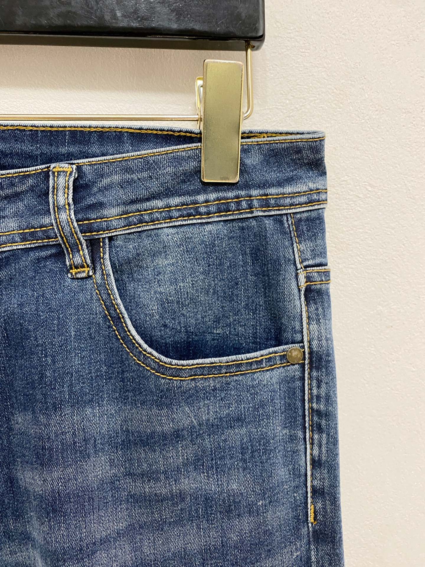 🌾 LV【新品】高端独家发售 25SS四季款超燃炸街系列之最牛仔裤 独家隆重推出 原版定制高端品质面料 