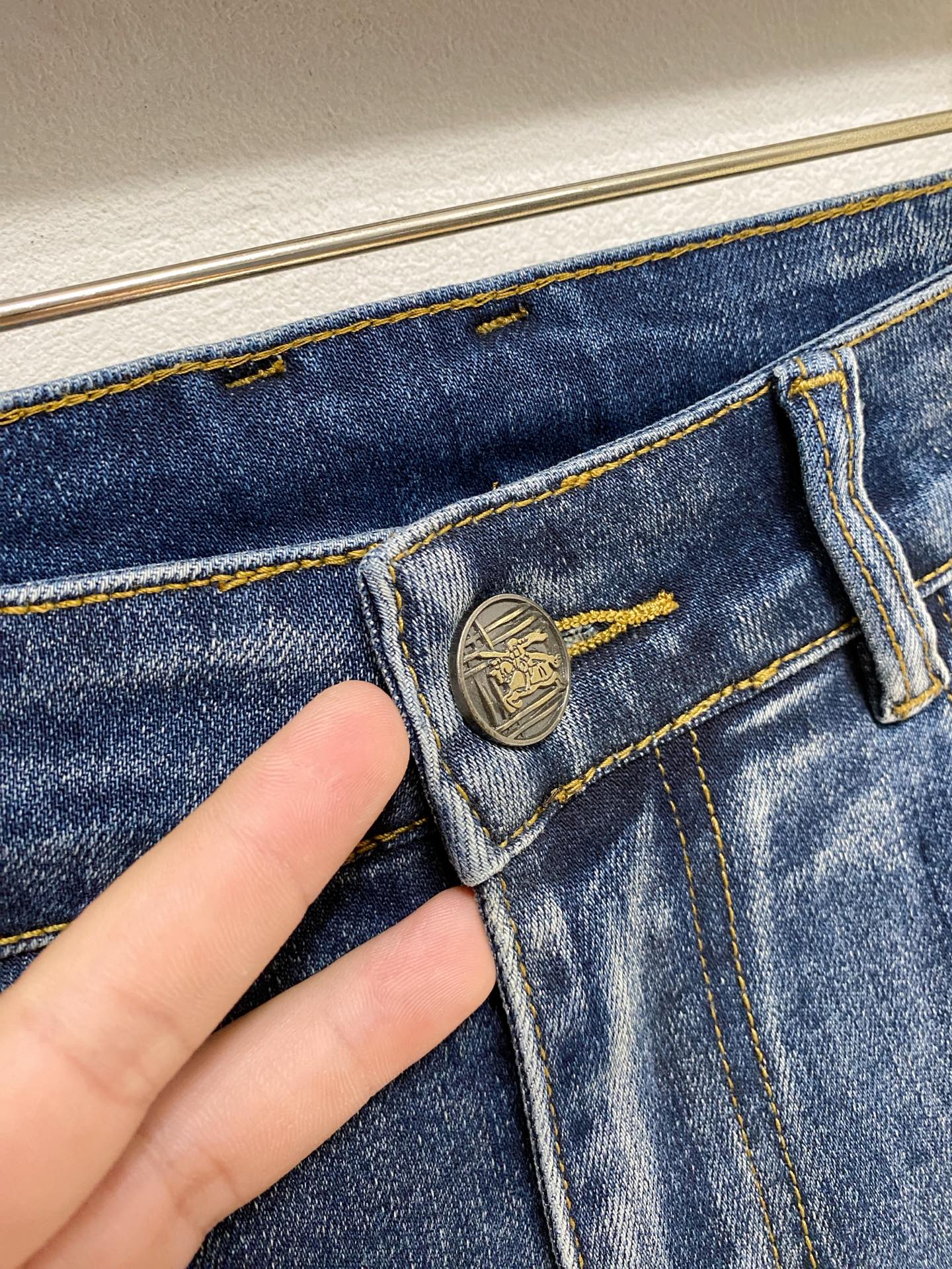 🌾巴宝莉【新品】高端独家发售 25SS四季款超燃炸街系列之最牛仔裤 独家隆重推出 原版定制高端品质面料 