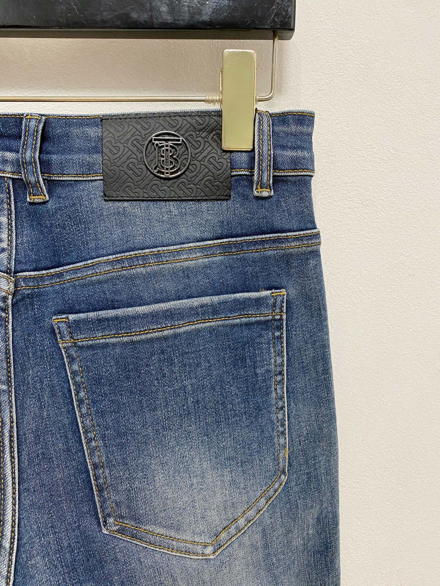 🌾巴宝莉【新品】高端独家发售 25SS四季款超燃炸街系列之最牛仔裤 独家隆重推出 原版定制高端品质面料 