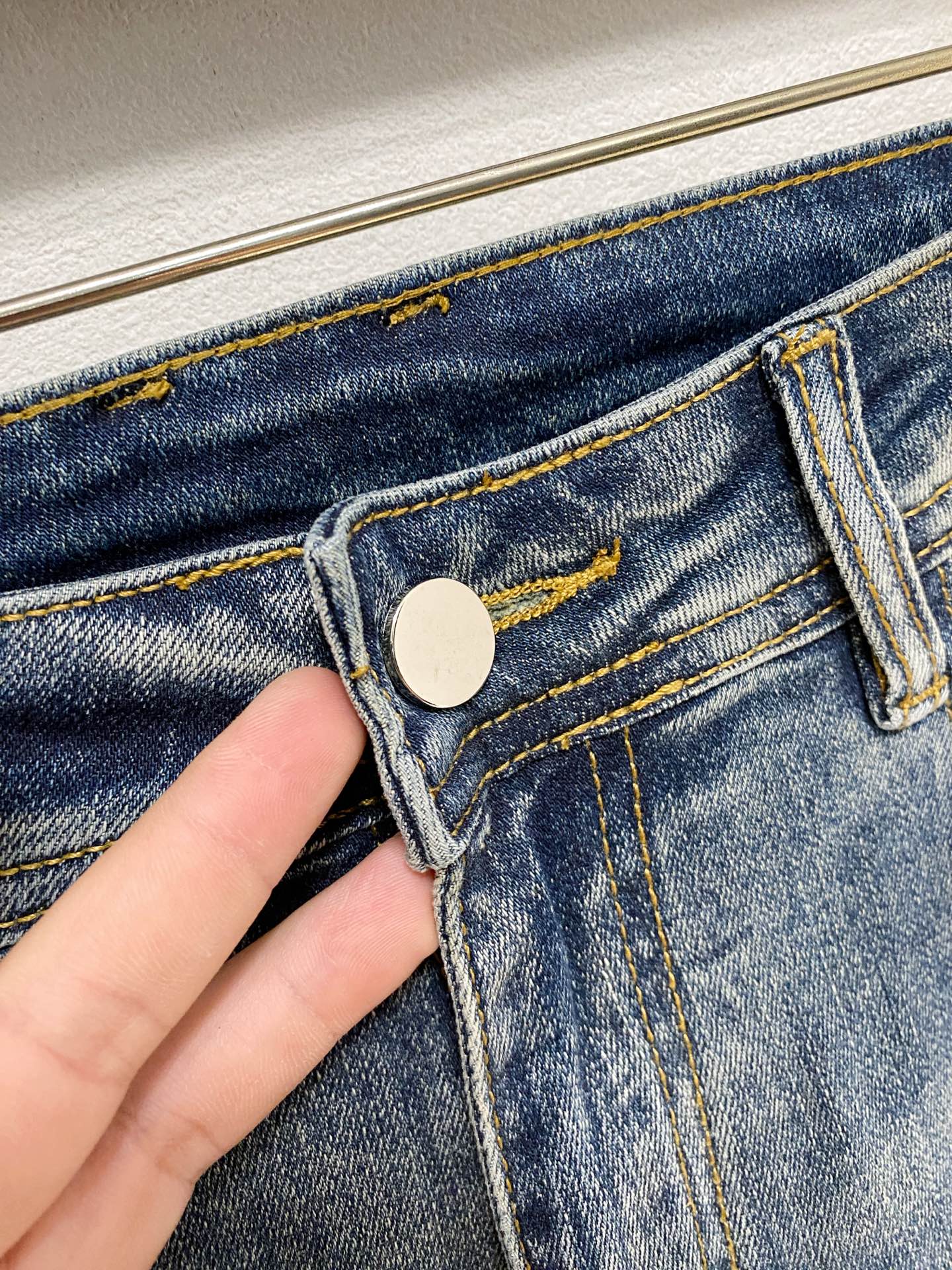 🌾 LV【新品】高端独家发售 25SS四季款超燃炸街系列之最牛仔裤 独家隆重推出 原版定制高端品质面料 