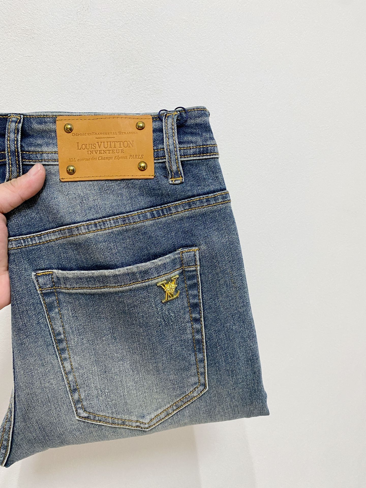 🌾 LV【新品】高端独家发售 25SS四季款超燃炸街系列之最牛仔裤 独家隆重推出 原版定制高端品质面料 