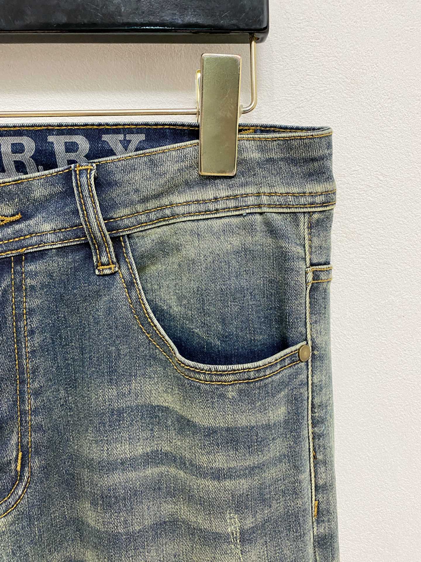 🌾巴宝莉【新品】高端独家发售 25SS四季款超燃炸街系列之最牛仔裤 独家隆重推出 原版定制高端品质面料 