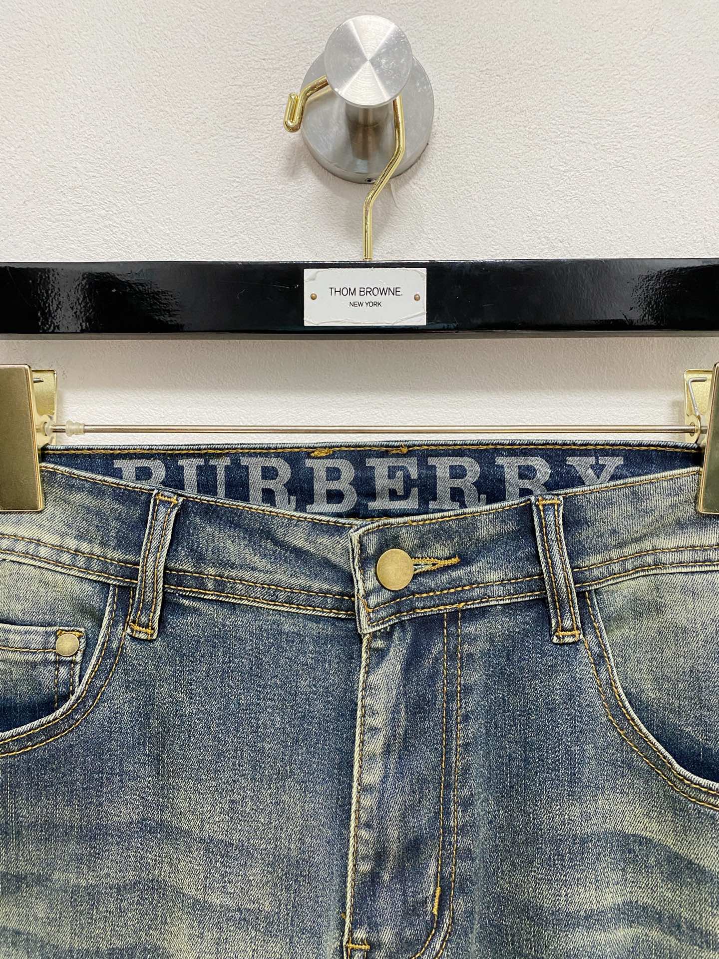 🌾巴宝莉【新品】高端独家发售 25SS四季款超燃炸街系列之最牛仔裤 独家隆重推出 原版定制高端品质面料 