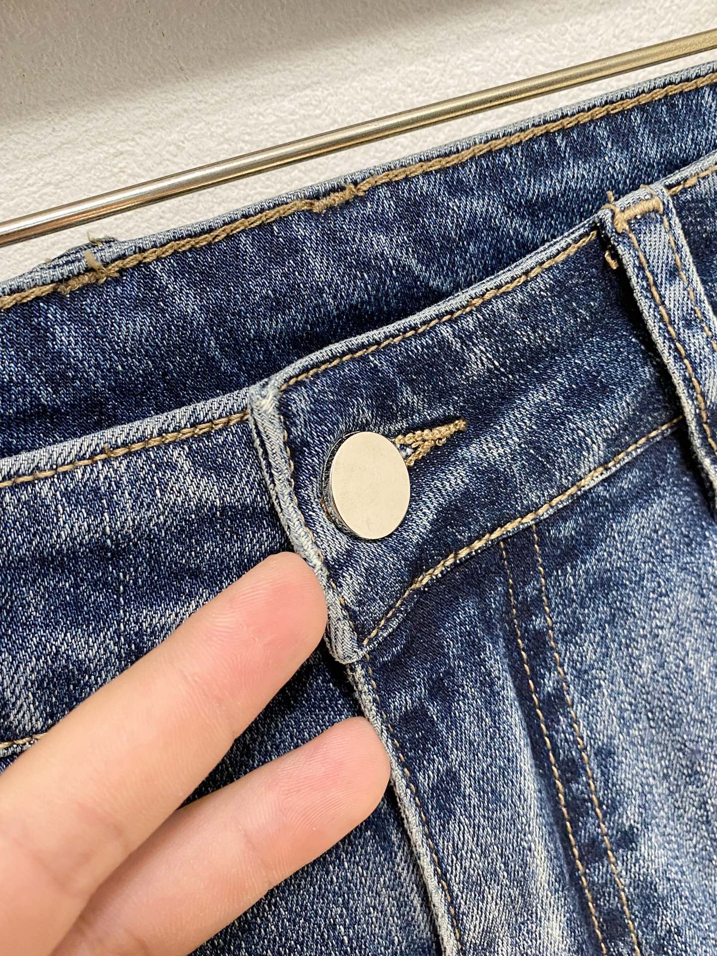 🌾阿玛尼【新品】高端独家发售 25SS四季款超燃炸街系列之最牛仔裤 独家隆重推出 原版定制高端品质面料 