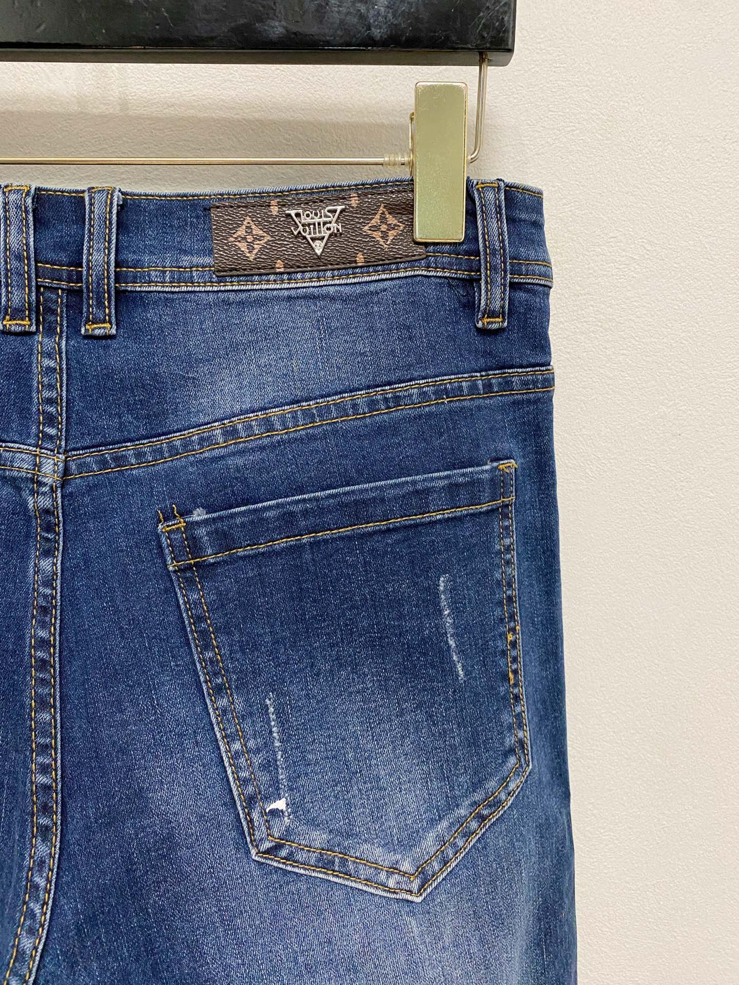 🌾 LV【新品】高端独家发售 25SS四季款超燃炸街系列之最牛仔裤 独家隆重推出 原版定制高端品质面料 