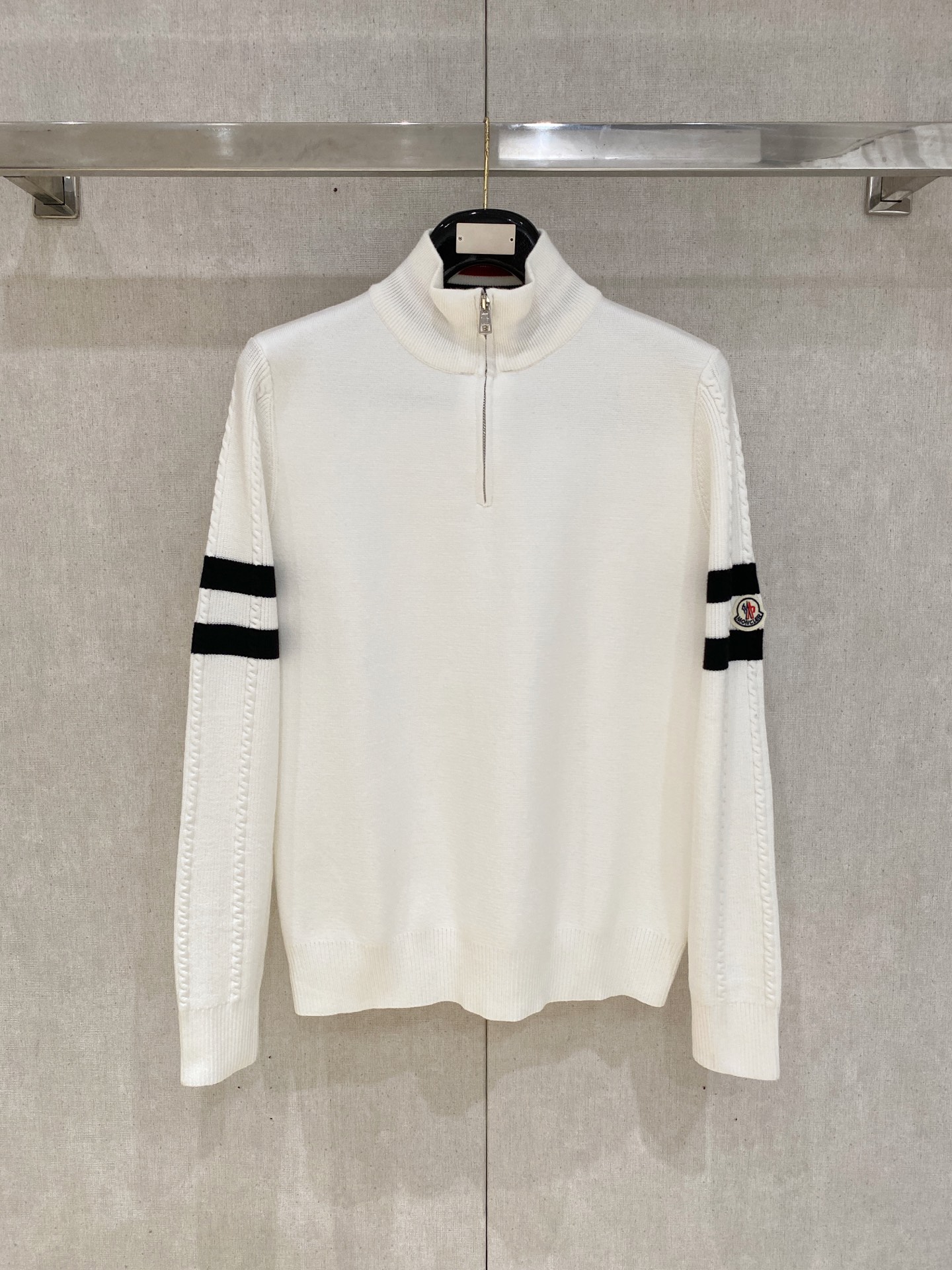 Moncler Half-Zip Pullover: Wool Blend, Warm & Stylish - Perfect for Autumn/Winter 2 i1761060250146 8795 0 0