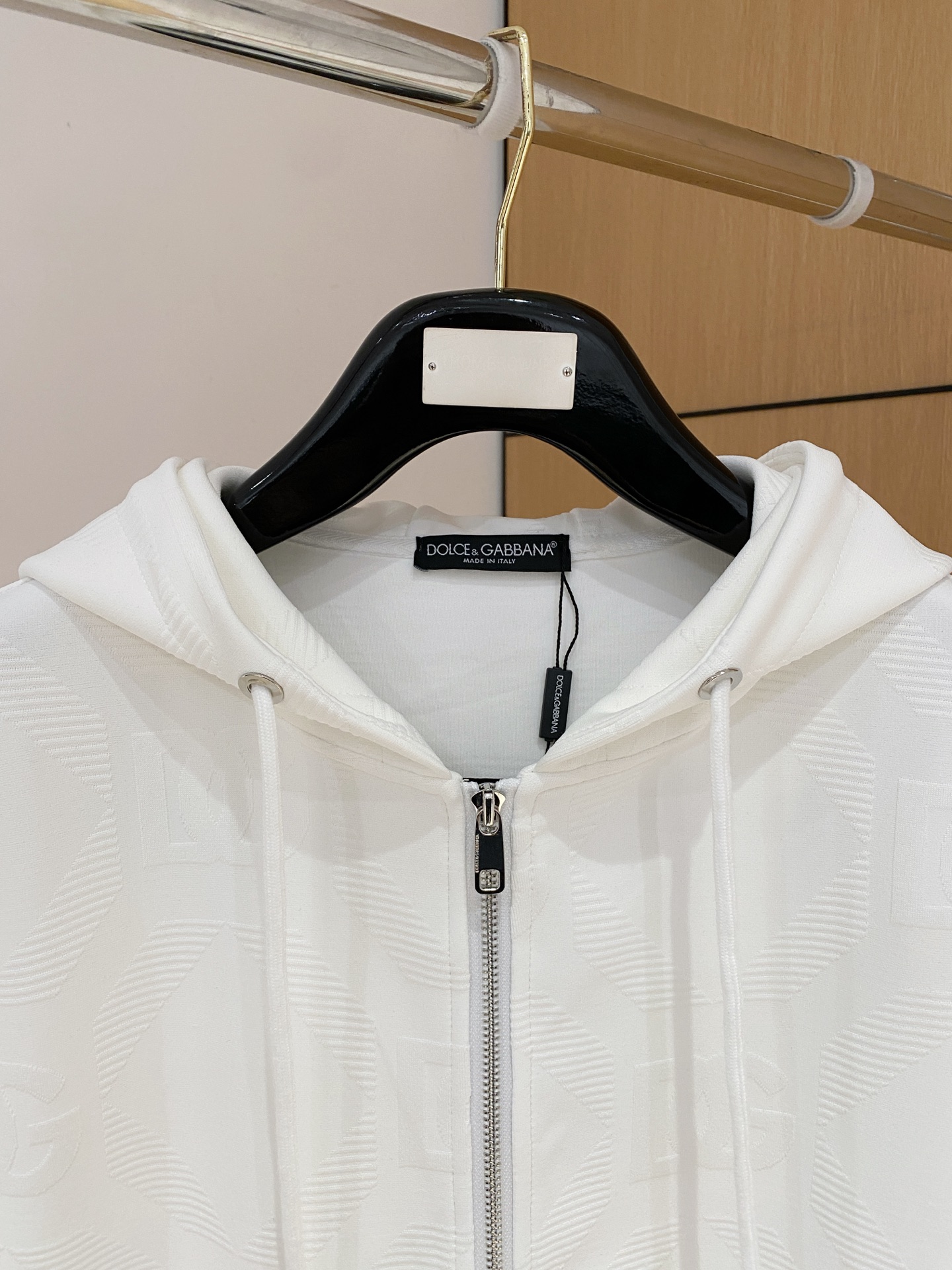 D&G 2025全新爆款开衫套装 原单狠货🇭🇰倾注顶级设计师的精心之作 就为一个贴合、完美的上身效果 全