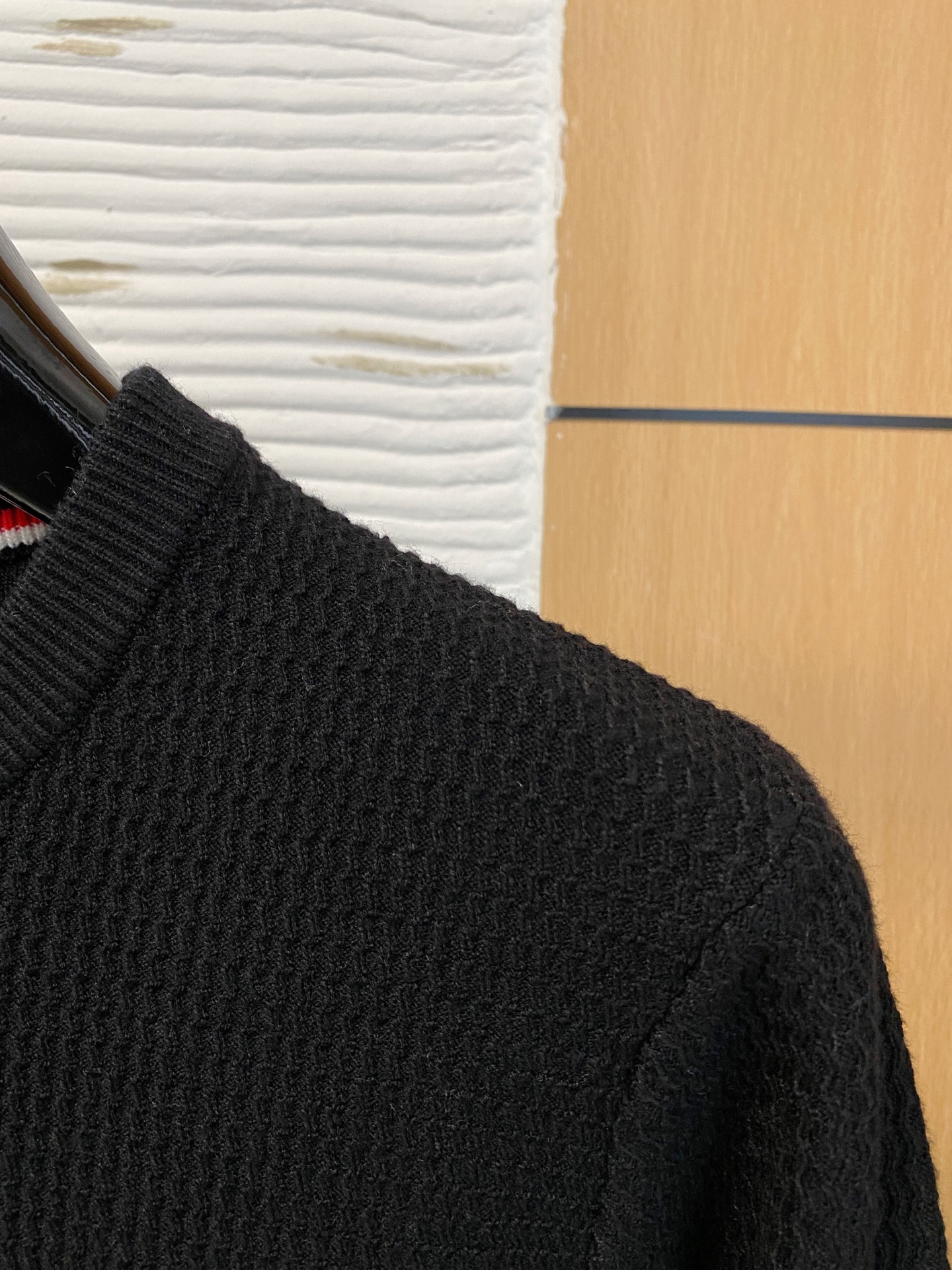 蒙口 2025早秋新款男士羊毛针织衫，专柜在售爆款单品，各大时尚买手明星人手一件的百搭单品。简单时尚甚是