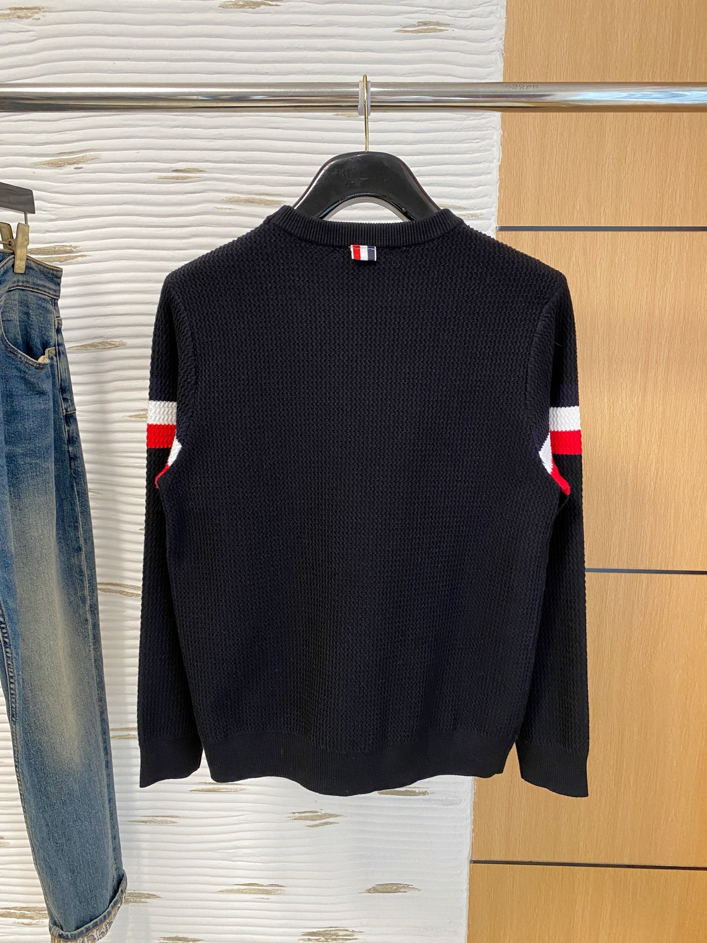 蒙口 2025早秋新款男士羊毛针织衫，专柜在售爆款单品，各大时尚买手明星人手一件的百搭单品。简单时尚甚是