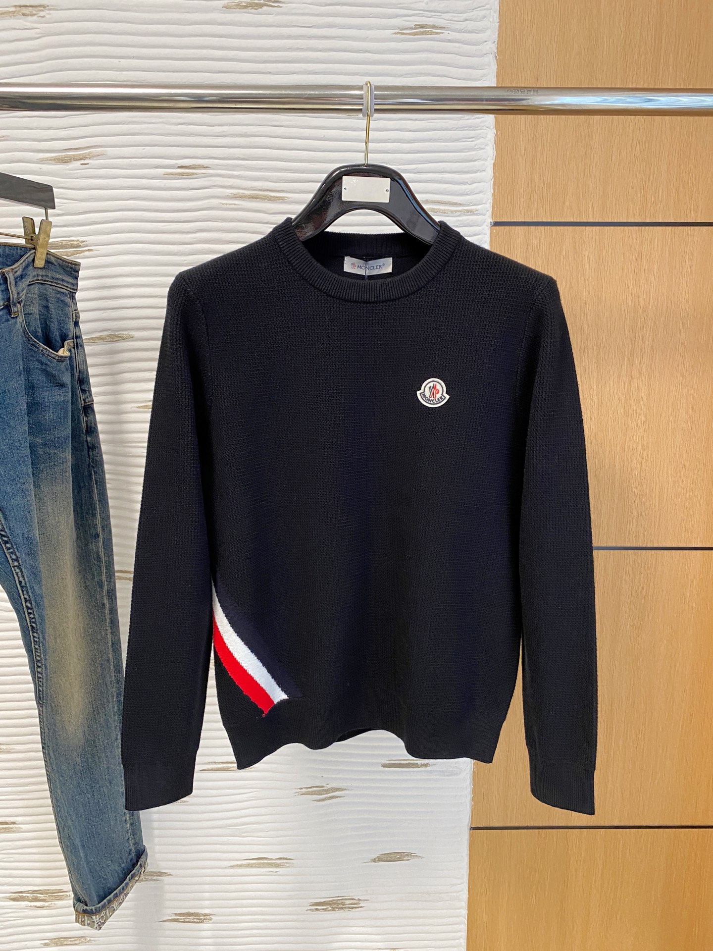 蒙口 2025早秋新款男士羊毛针织衫，专柜在售爆款单品，各大时尚买手明星人手一件的百搭单品。简单时尚甚是