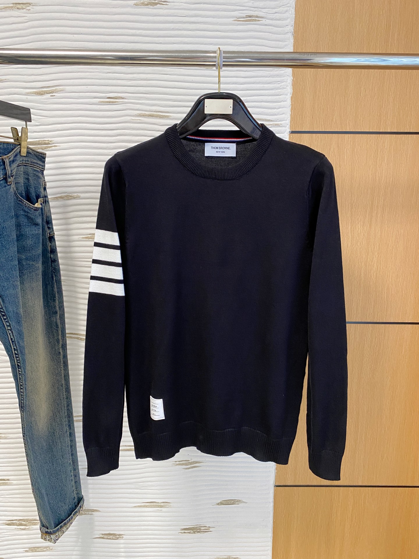 TB 2025早秋新款男士羊毛针织衫，专柜在售爆款单品，各大时尚买手明星人手一件的百搭单品。简单时尚甚是