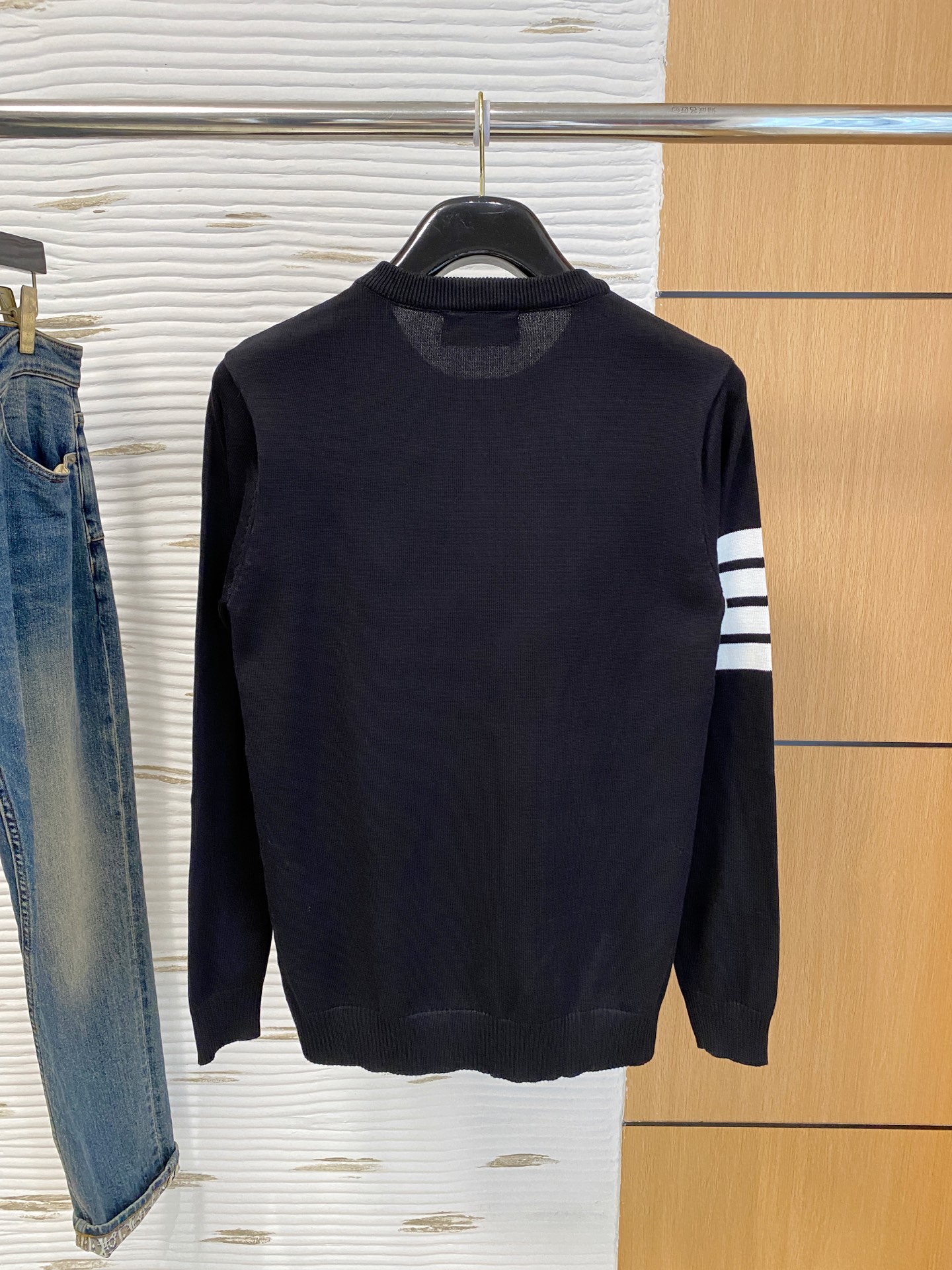 TB 2025早秋新款男士羊毛针织衫，专柜在售爆款单品，各大时尚买手明星人手一件的百搭单品。简单时尚甚是