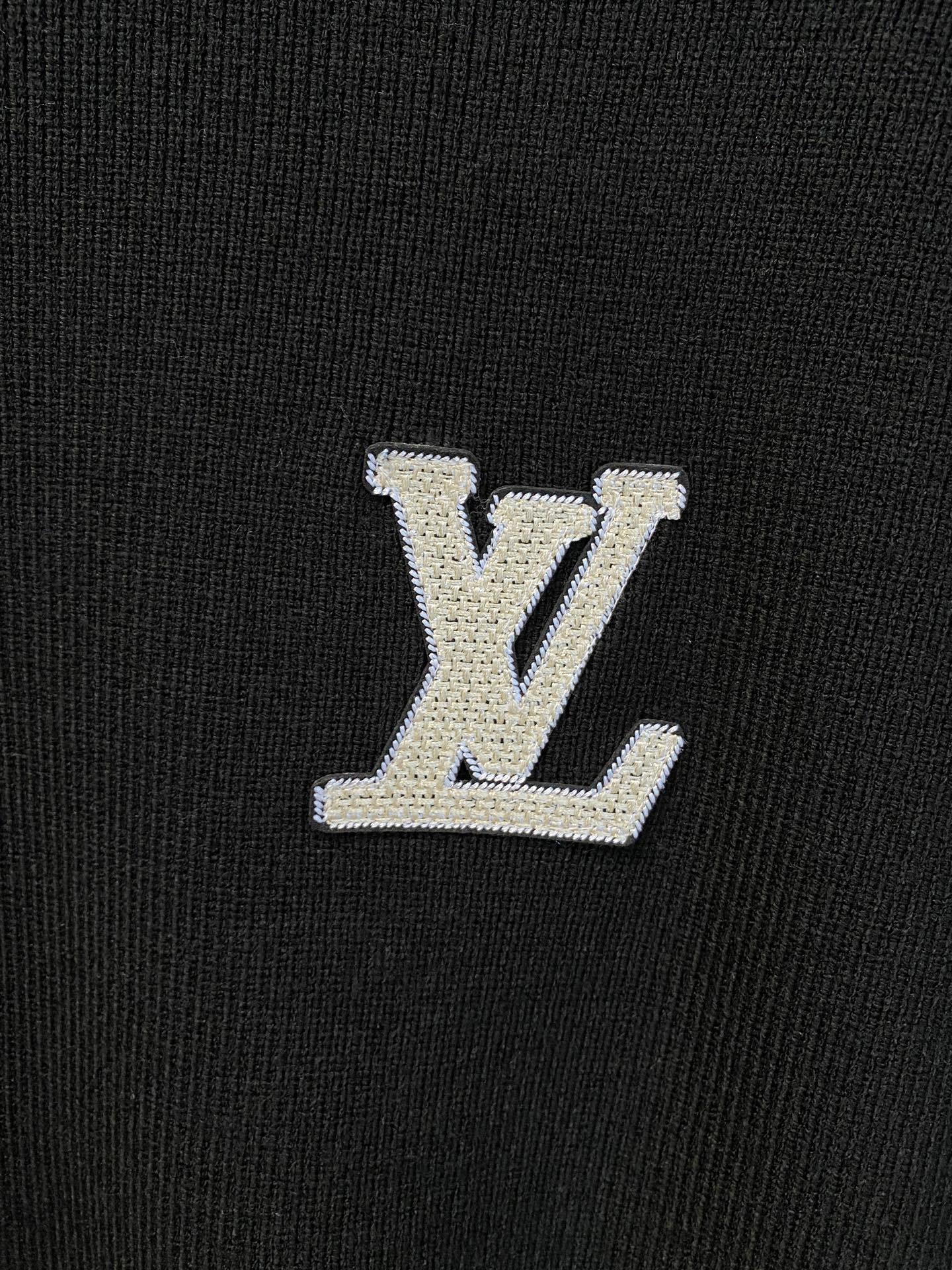 LV 2025早秋新款男士羊毛针织衫，专柜在售爆款单品，各大时尚买手明星人手一件的百搭单品。简单时尚甚是