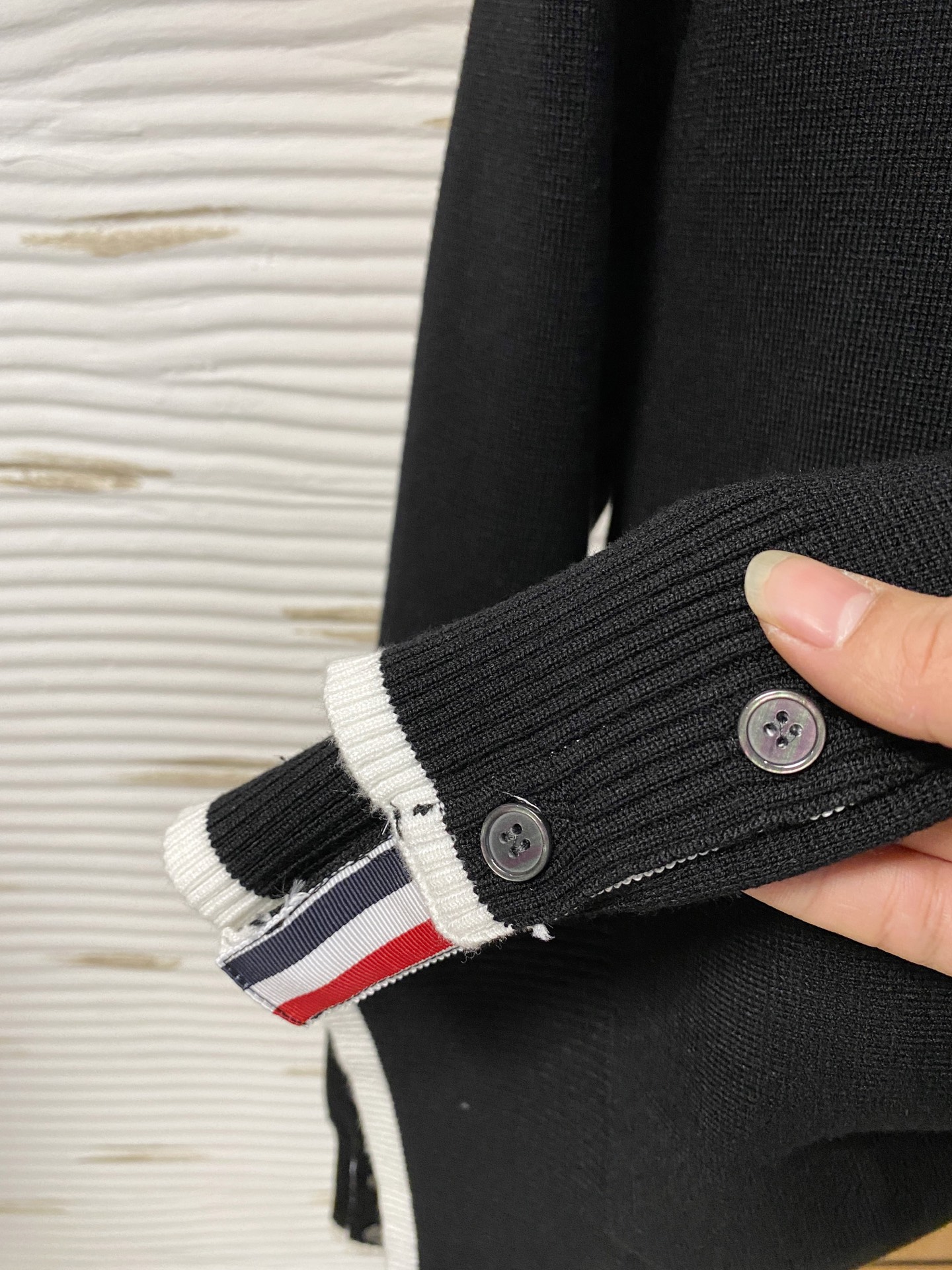 TB 2025早秋新款男士羊毛针织衫，专柜在售爆款单品，各大时尚买手明星人手一件的百搭单品。简单时尚甚是