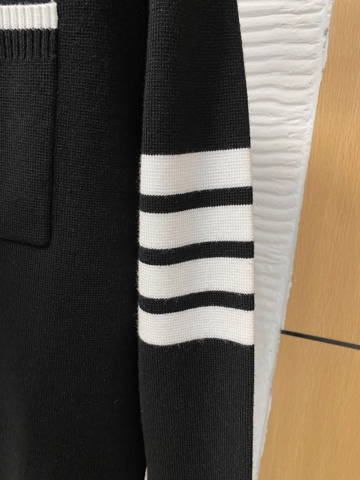 TB 2025早秋新款男士羊毛针织衫，专柜在售爆款单品，各大时尚买手明星人手一件的百搭单品。简单时尚甚是