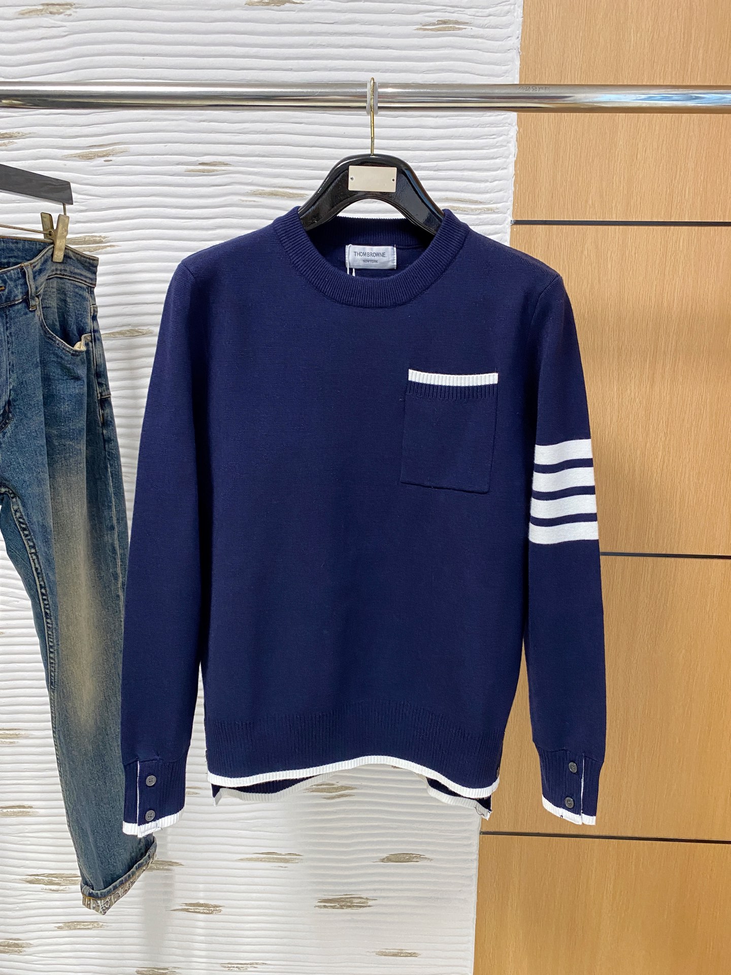 TB 2025早秋新款男士羊毛针织衫，专柜在售爆款单品，各大时尚买手明星人手一件的百搭单品。简单时尚甚是