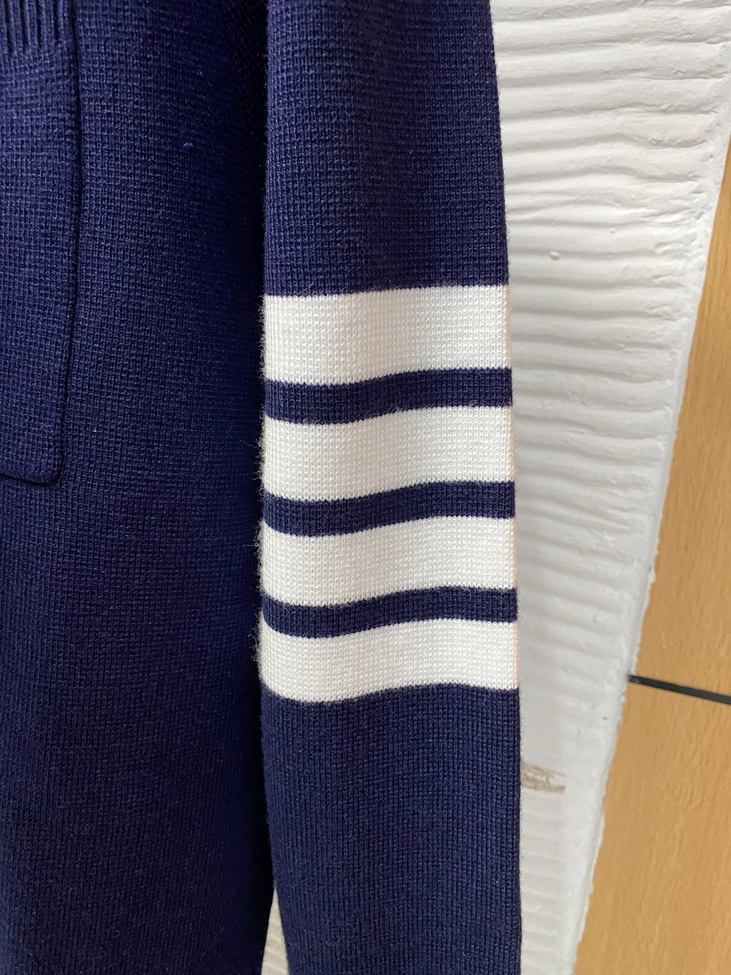 TB 2025早秋新款男士羊毛针织衫，专柜在售爆款单品，各大时尚买手明星人手一件的百搭单品。简单时尚甚是