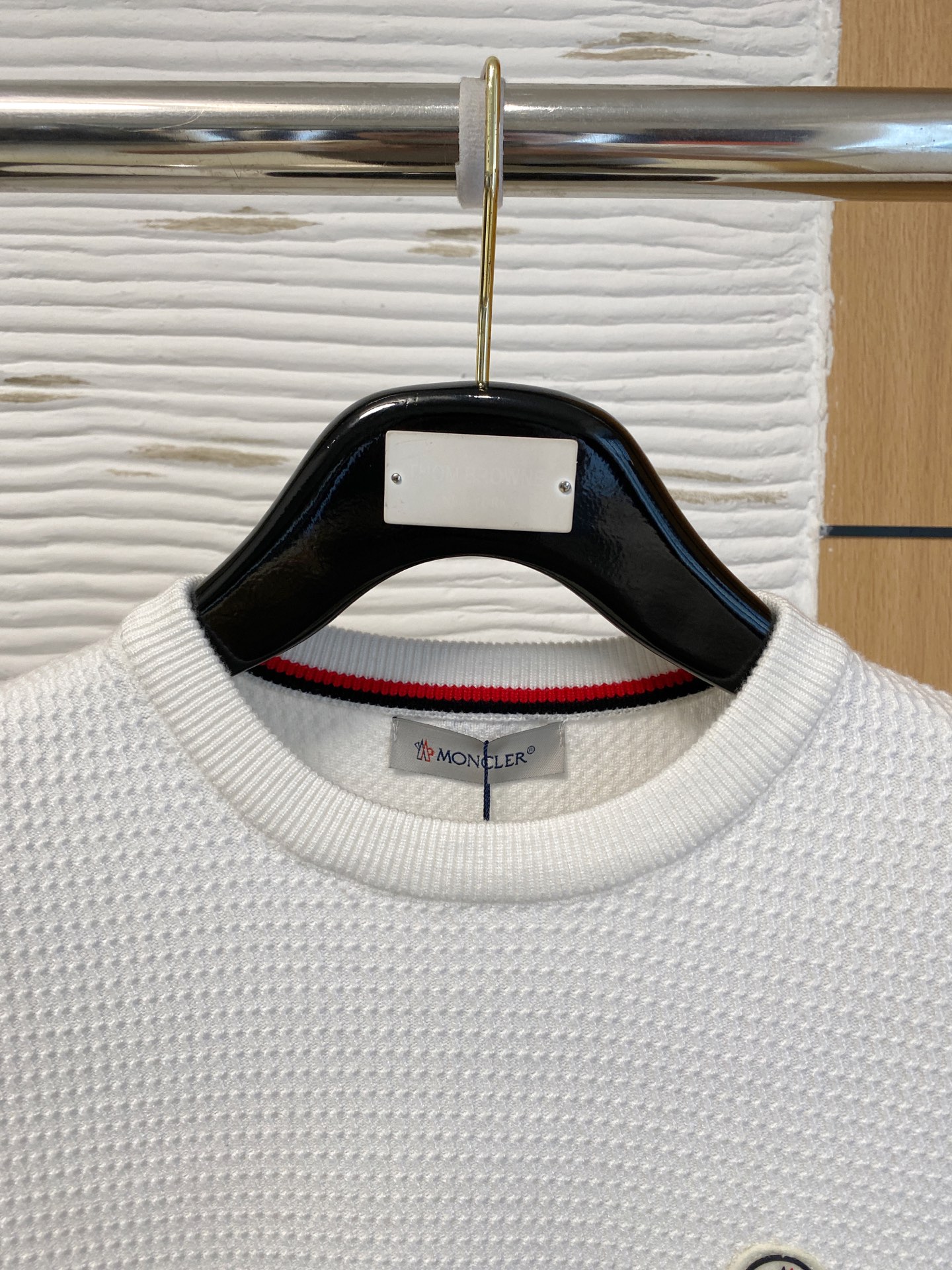 蒙口 2025早秋新款男士羊毛针织衫，专柜在售爆款单品，各大时尚买手明星人手一件的百搭单品。简单时尚甚是