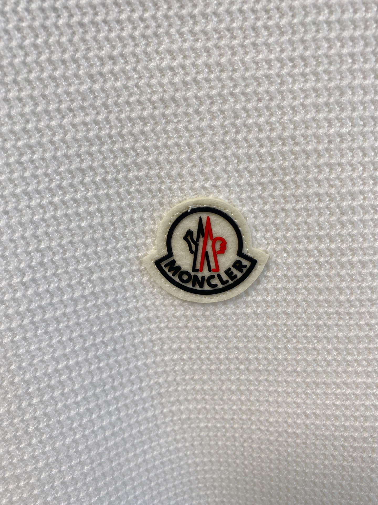 蒙口 2025早秋新款男士羊毛针织衫，专柜在售爆款单品，各大时尚买手明星人手一件的百搭单品。简单时尚甚是