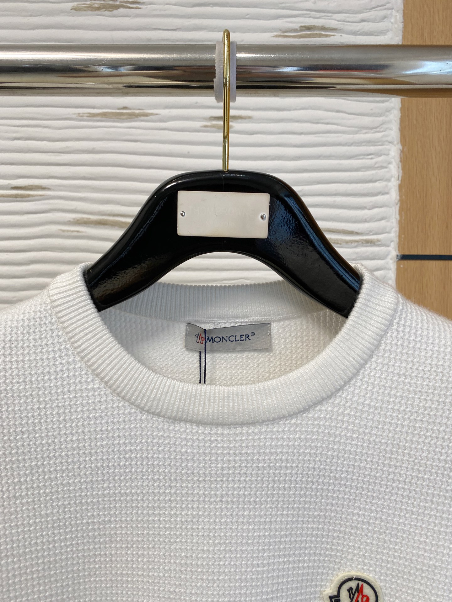 蒙口 2025早秋新款男士羊毛针织衫，专柜在售爆款单品，各大时尚买手明星人手一件的百搭单品。简单时尚甚是