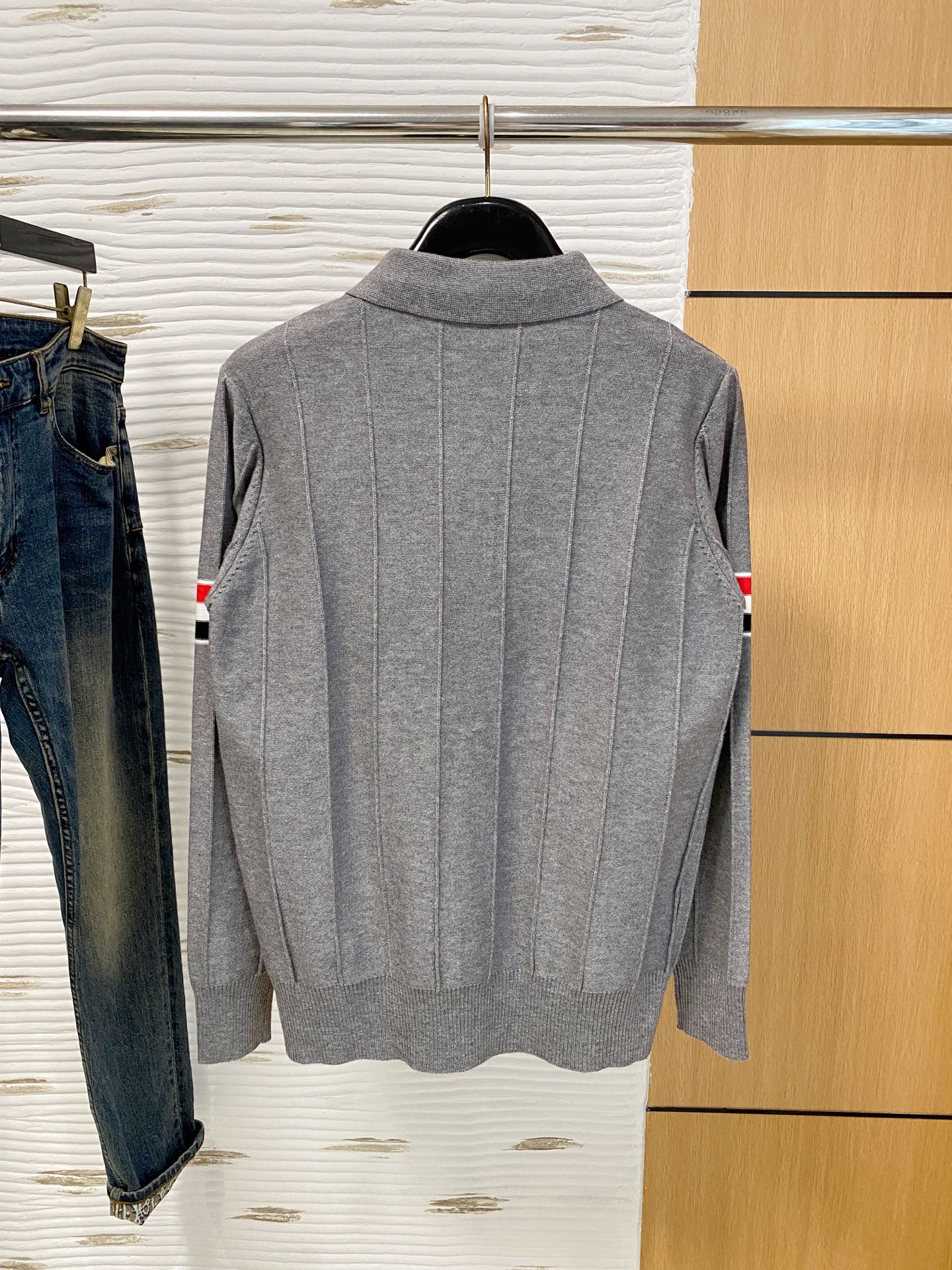 TB 2025早秋新款男士羊毛针织衫，专柜在售爆款单品，各大时尚买手明星人手一件的百搭单品。简单时尚甚是