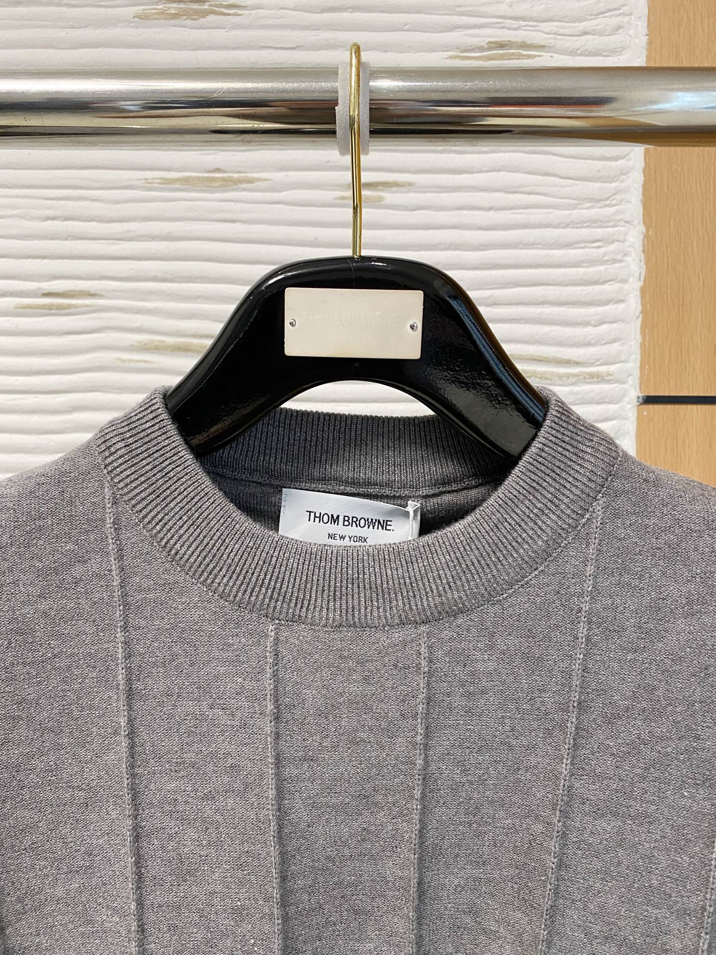 TB 2025早秋新款男士羊毛针织衫，专柜在售爆款单品，各大时尚买手明星人手一件的百搭单品。简单时尚甚是