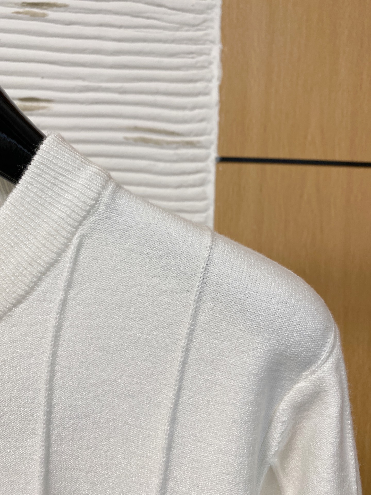 TB 2025早秋新款男士羊毛针织衫，专柜在售爆款单品，各大时尚买手明星人手一件的百搭单品。简单时尚甚是