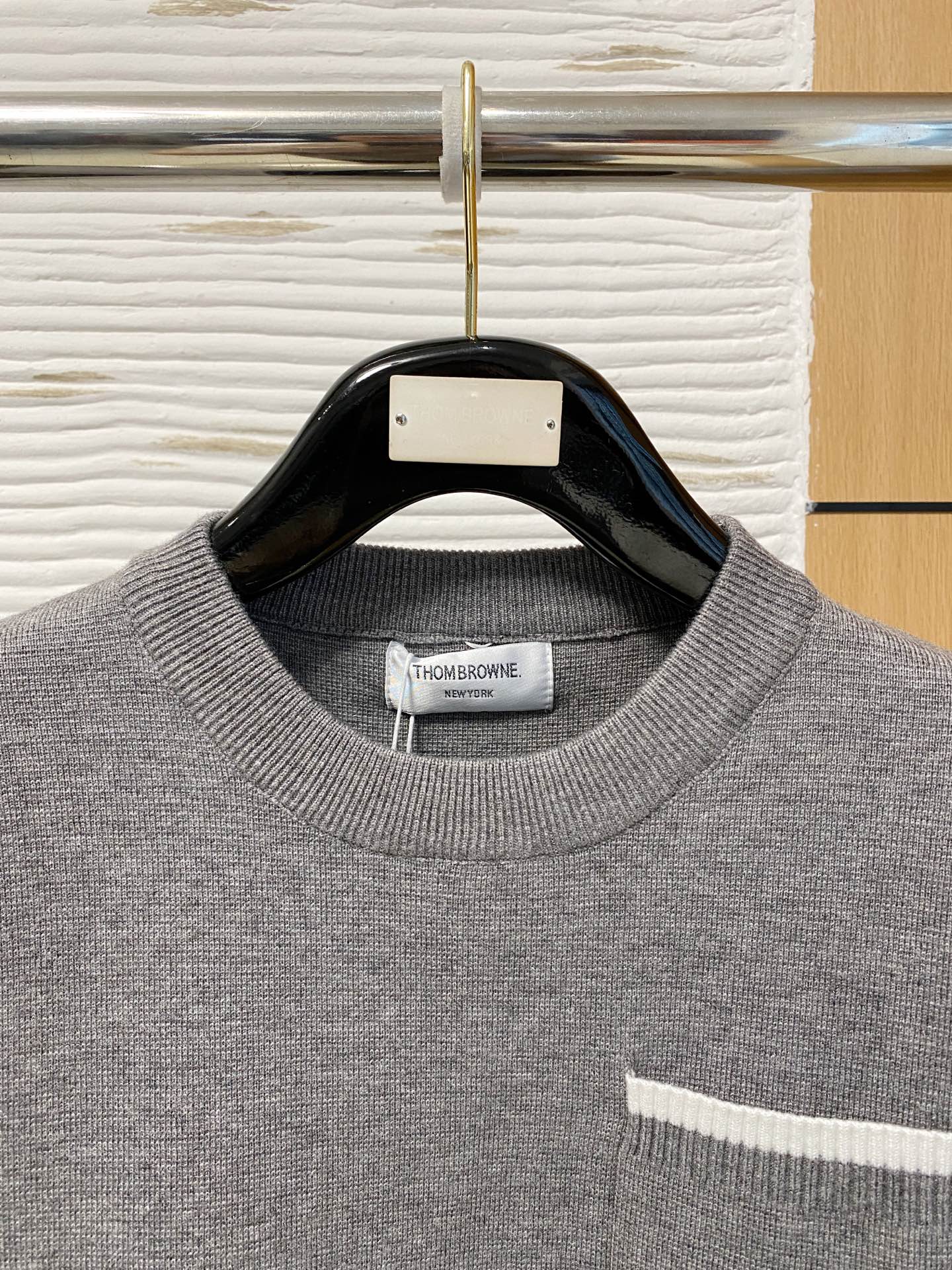 TB 2025早秋新款男士羊毛针织衫，专柜在售爆款单品，各大时尚买手明星人手一件的百搭单品。简单时尚甚是