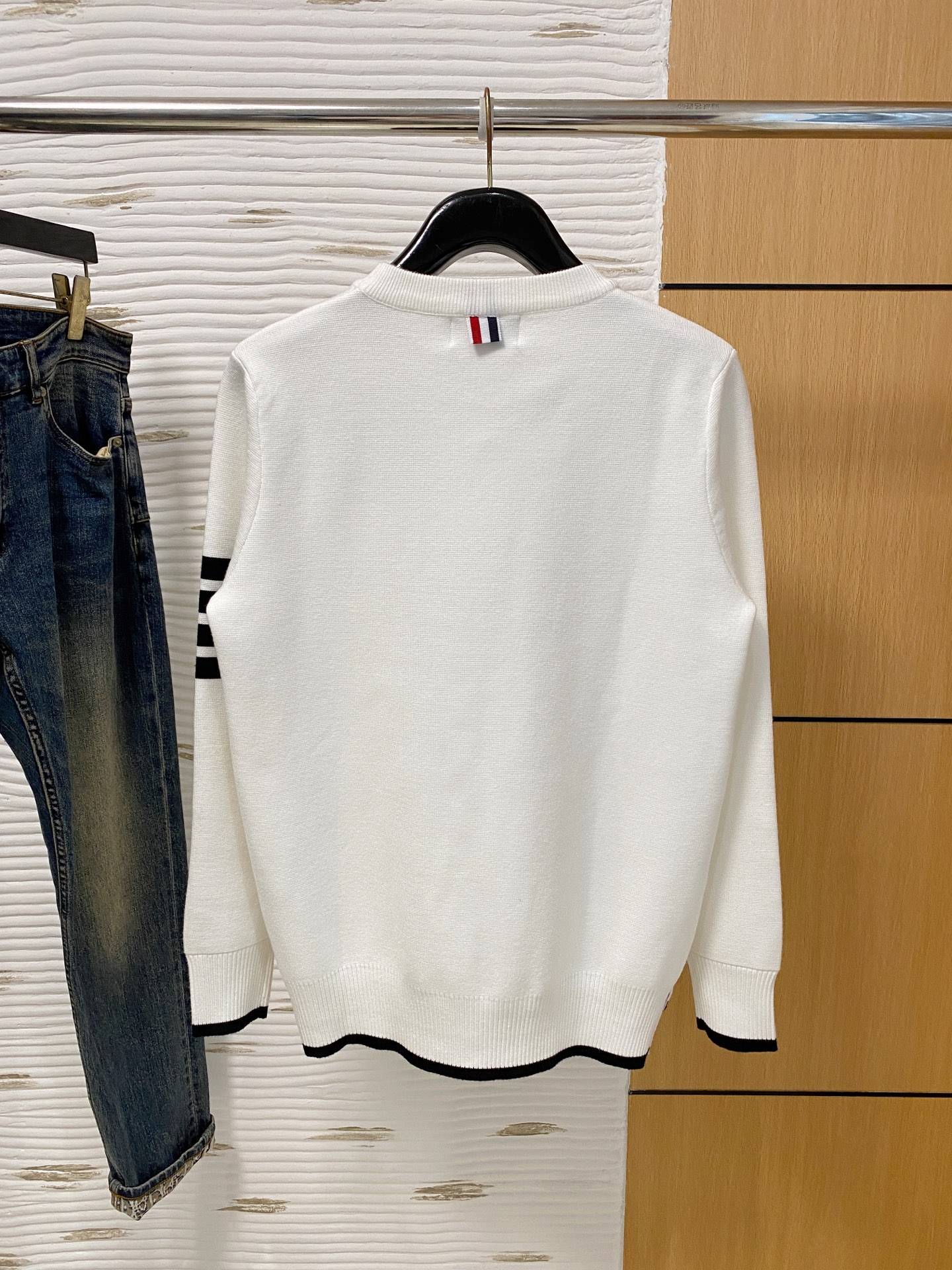 TB 2025早秋新款男士羊毛针织衫，专柜在售爆款单品，各大时尚买手明星人手一件的百搭单品。简单时尚甚是