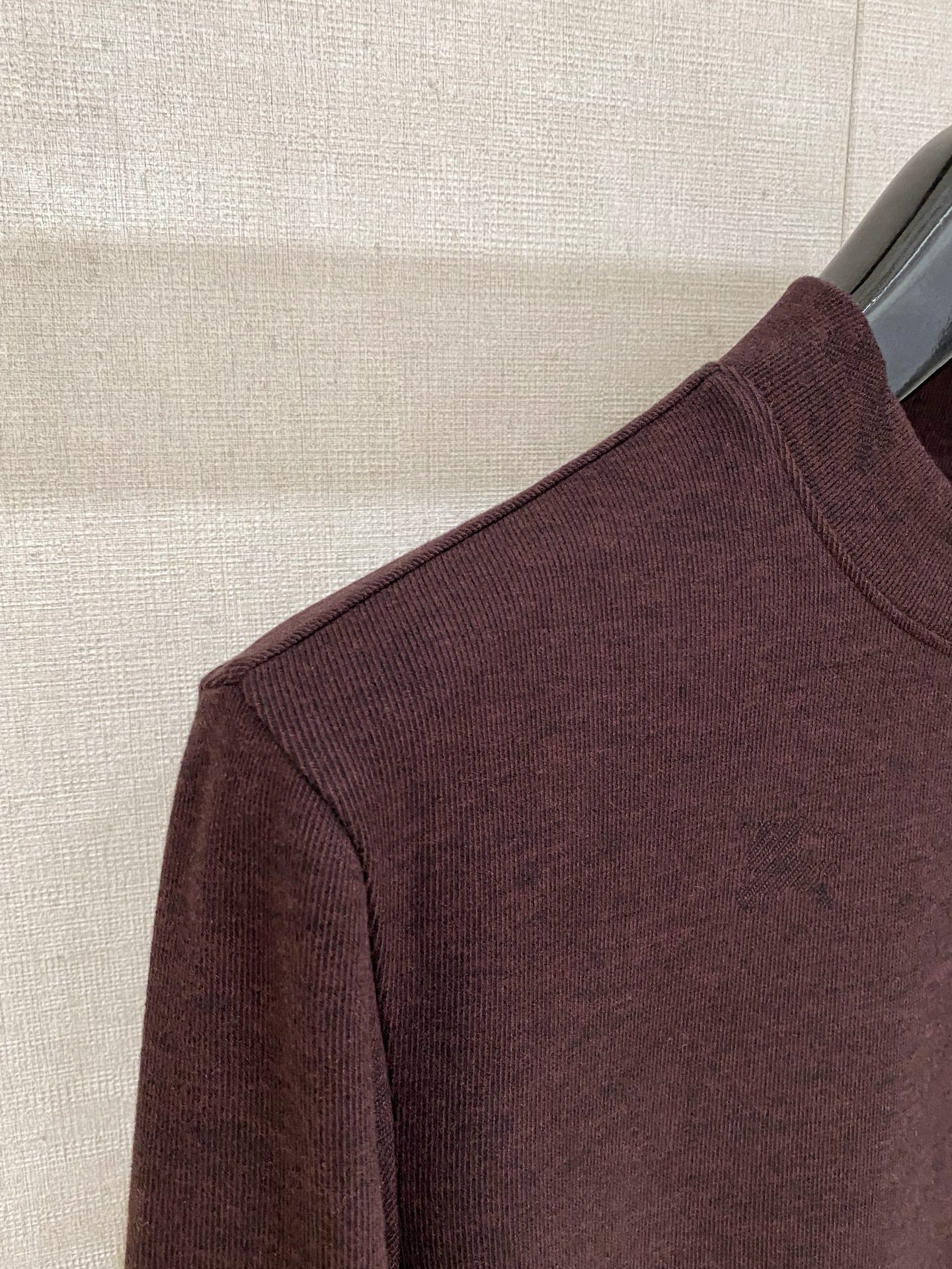 巴宝莉 毛衣 2025秋冬最新系列，专柜1:1顶级复刻，全品相！加厚款，潮人必备单品！懂货的老铁赶紧下手