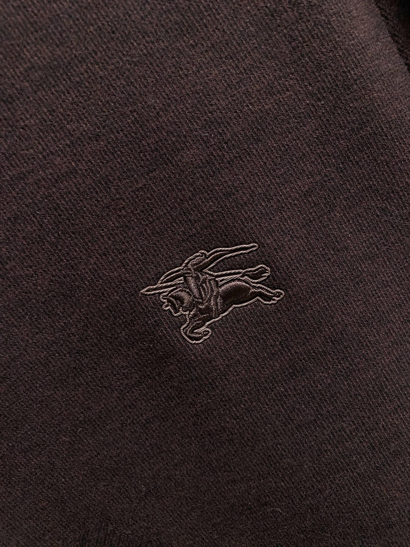 巴宝莉 毛衣 2025秋冬最新系列，专柜1:1顶级复刻，全品相！加厚款，潮人必备单品！懂货的老铁赶紧下手