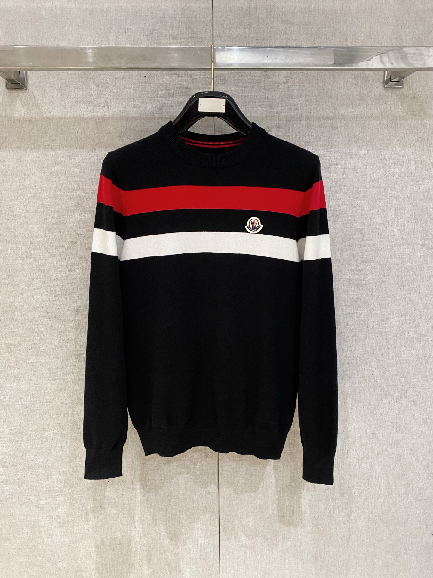 蒙口 毛衣 2025秋冬最新系列，专柜1:1顶级复刻，全品相！加厚款，潮人必备单品！懂货的老铁赶紧下手，