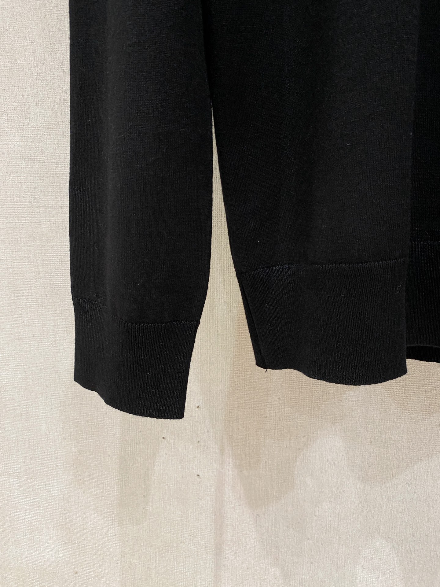 巴宝莉 毛衣 2025秋冬最新系列，专柜1:1顶级复刻，全品相！加厚款，潮人必备单品！懂货的老铁赶紧下手