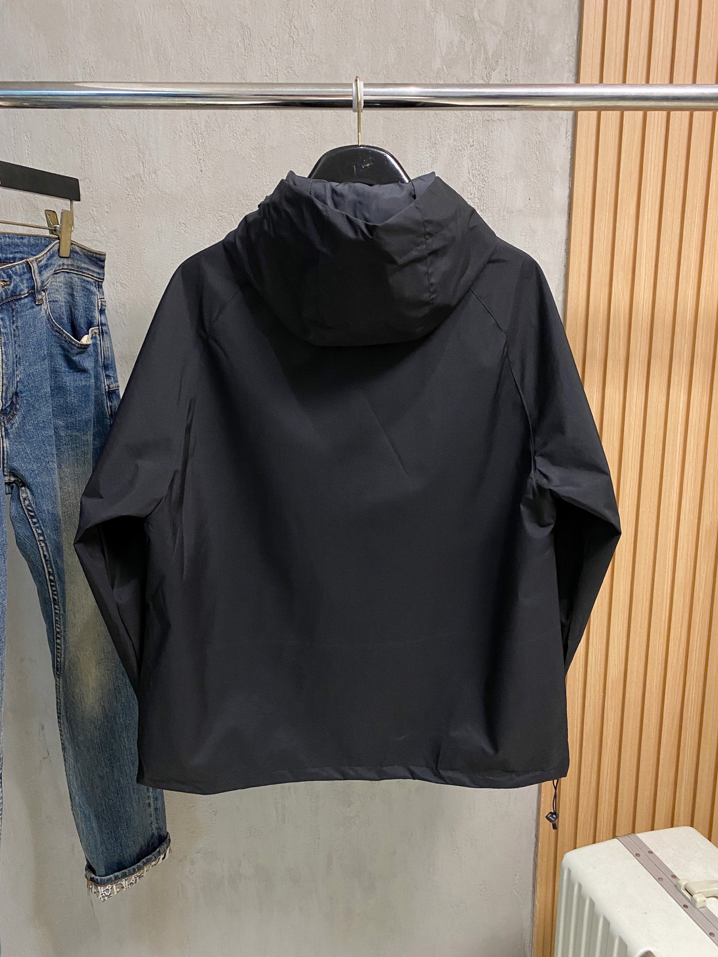 P迪桑特25ss早秋【新品】风衣夹克外套爆款 秋冬专柜新款休闲时尚夹克外套！超前卫设计风格 细腻舒适 穿