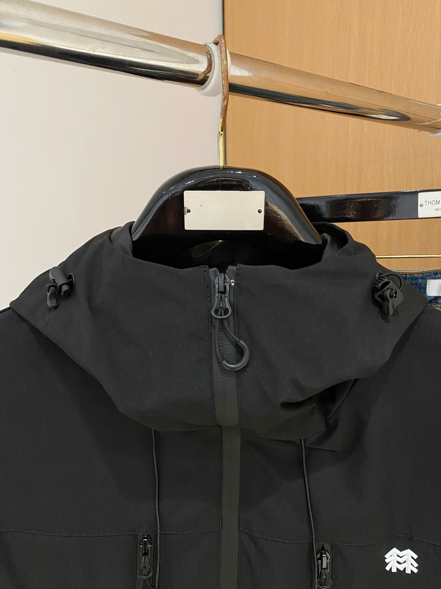 P可隆25ss早秋【新品】风衣夹克外套爆款 秋冬专柜新款休闲时尚夹克外套！超前卫设计风格 细腻舒适 穿着