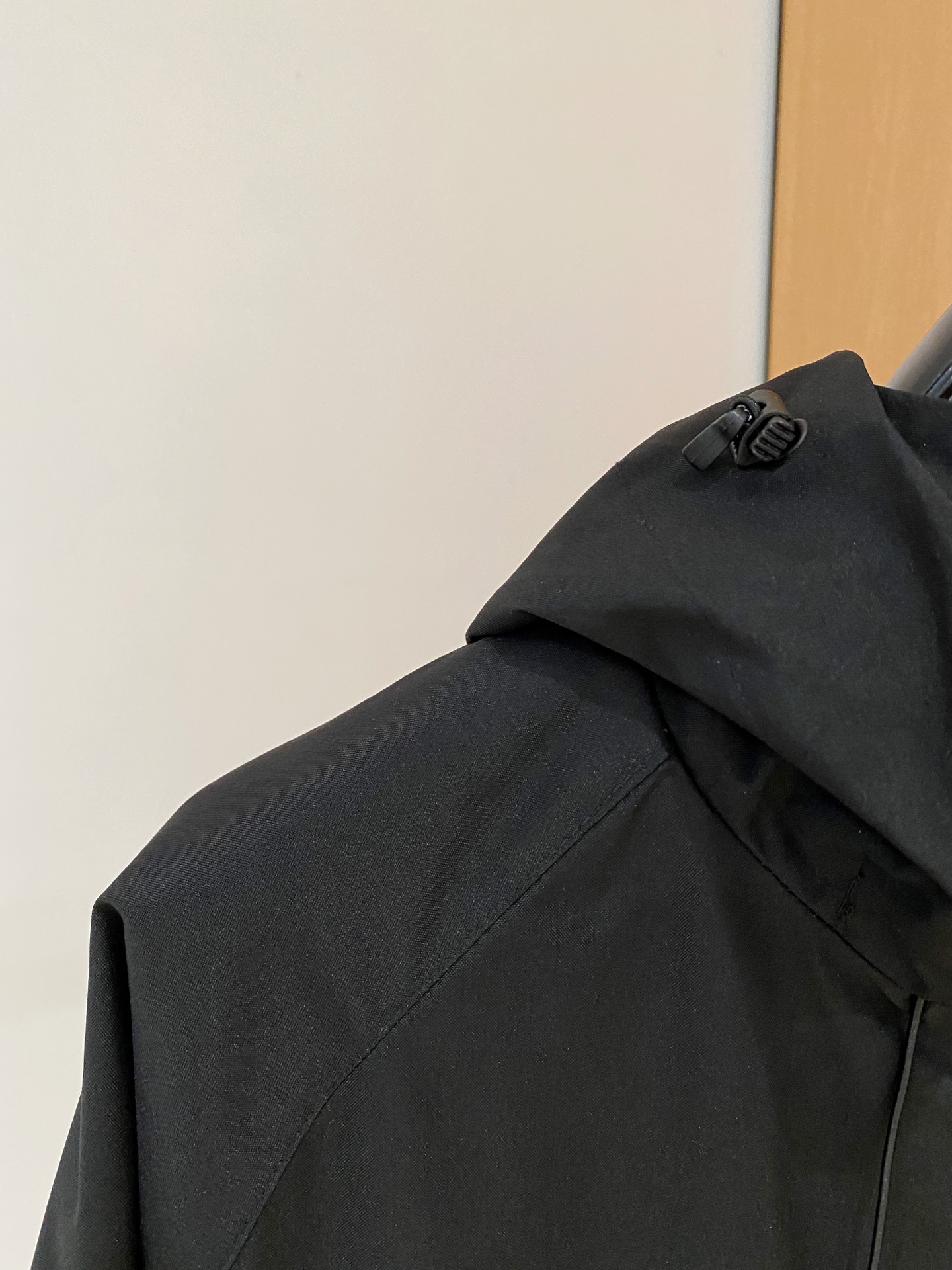 P迪桑特25ss早秋【新品】风衣夹克外套爆款 秋冬专柜新款休闲时尚夹克外套！超前卫设计风格 细腻舒适 穿