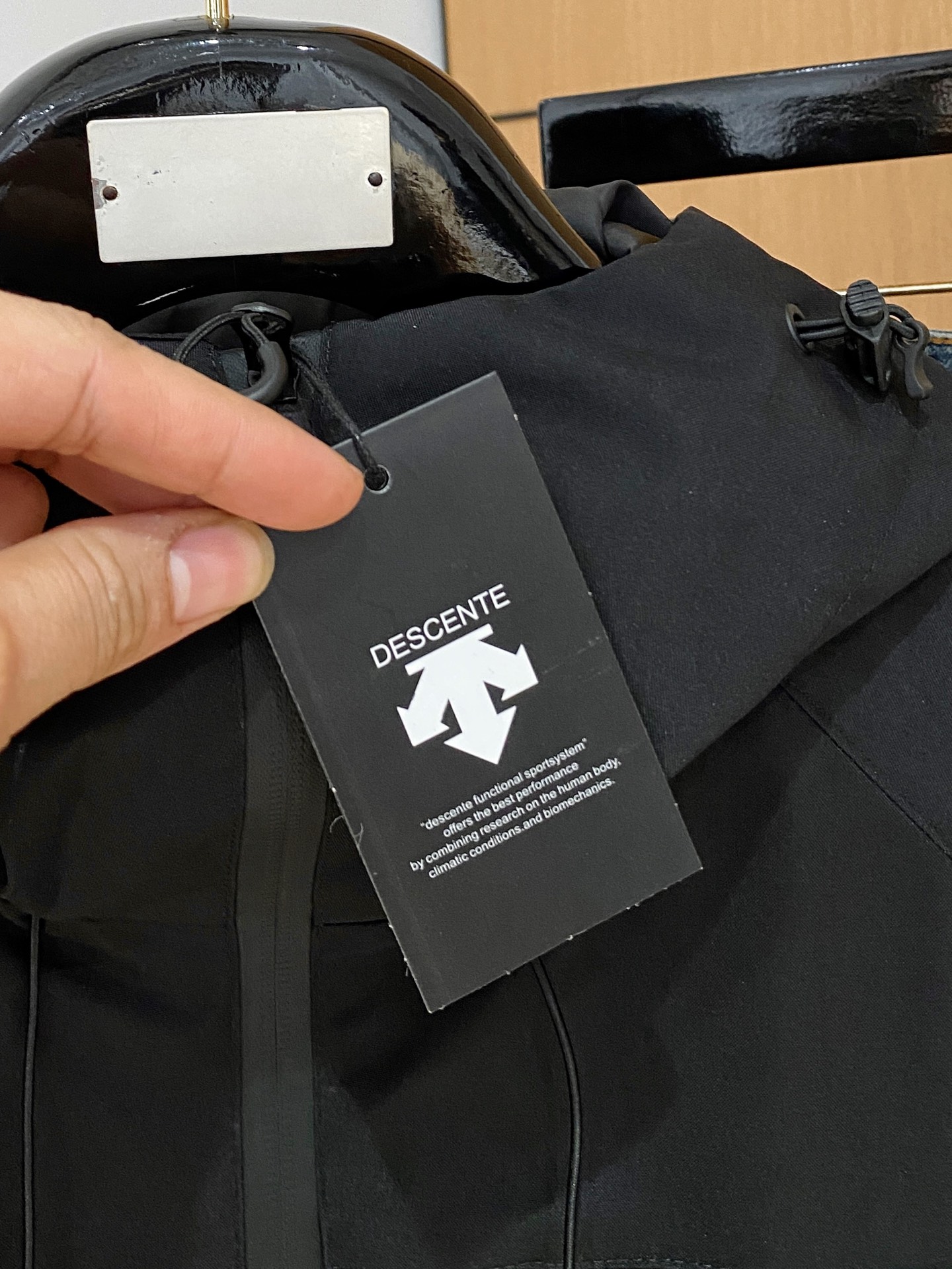 P迪桑特25ss早秋【新品】风衣夹克外套爆款 秋冬专柜新款休闲时尚夹克外套！超前卫设计风格 细腻舒适 穿