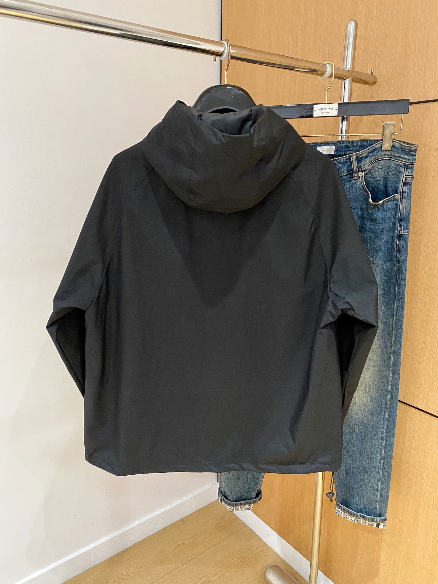 P迪桑特25ss早秋【新品】风衣夹克外套爆款 秋冬专柜新款休闲时尚夹克外套！超前卫设计风格 细腻舒适 穿