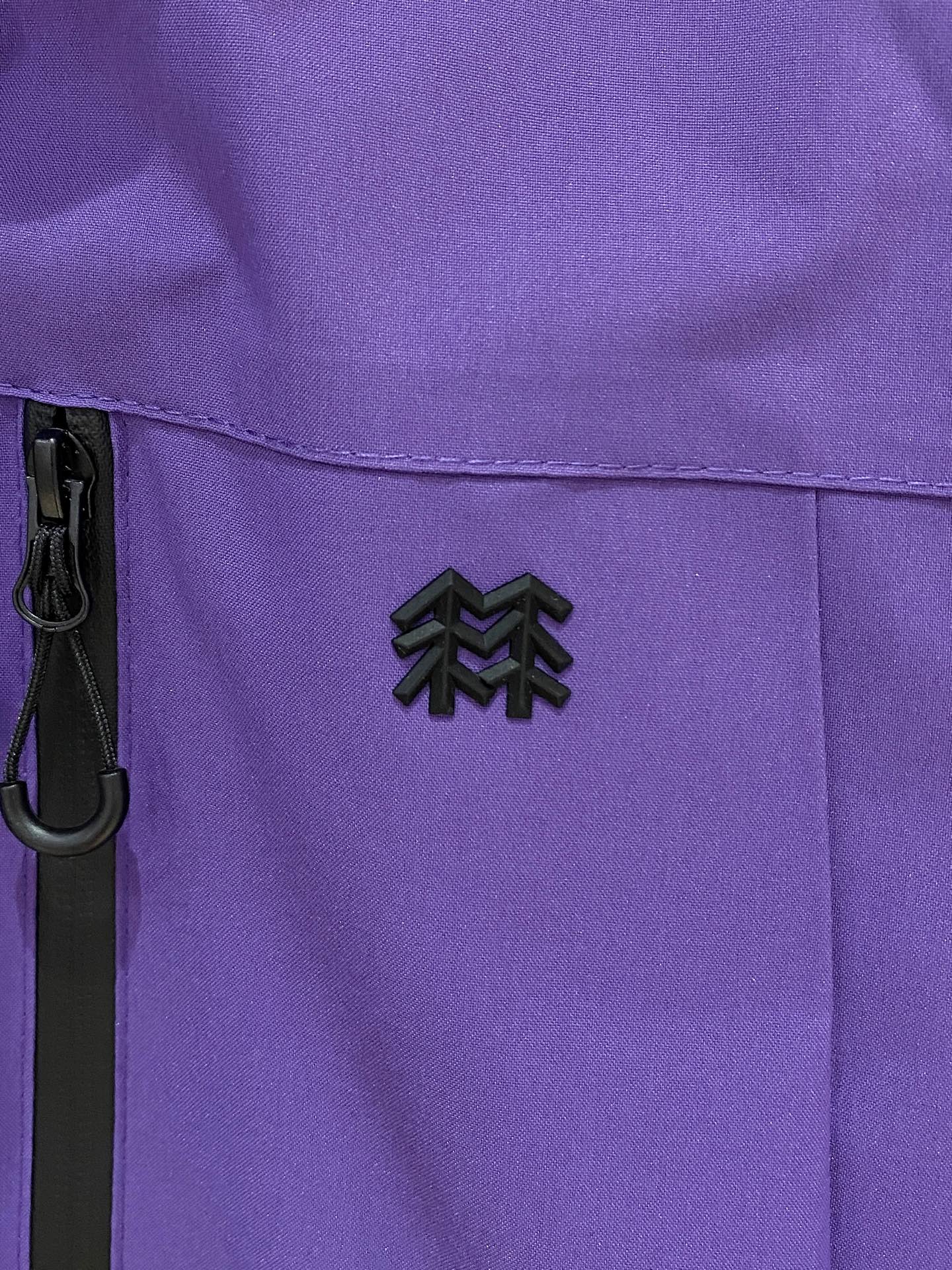 P可隆25ss早秋【新品】风衣夹克外套爆款 秋冬专柜新款休闲时尚夹克外套！超前卫设计风格 细腻舒适 穿着