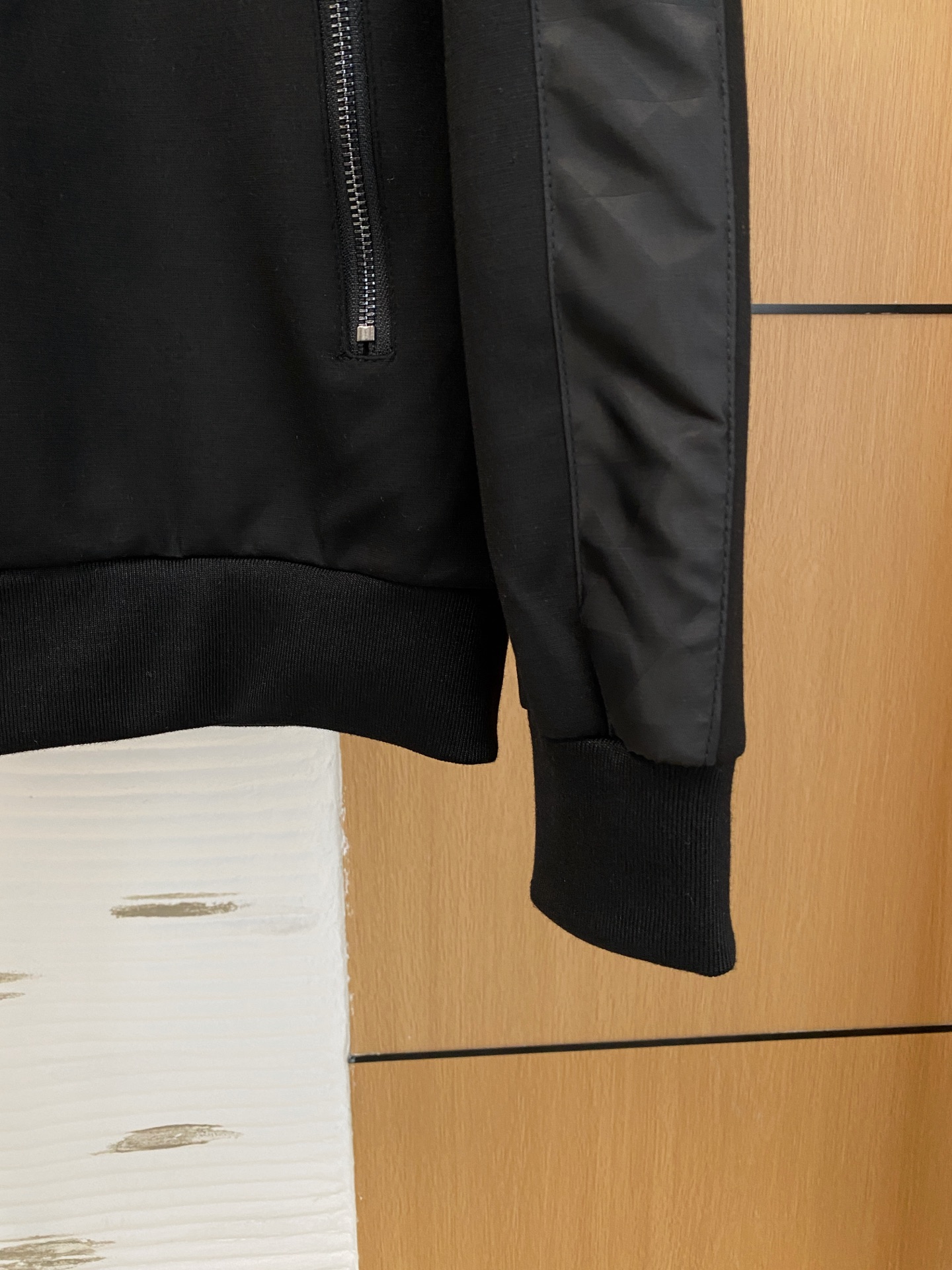 爆款套装来袭 专注官网原版 2025全新爆款开衫卫衣套装 原单狠货🇭🇰倾注顶级设计师的精心之作 就为一个