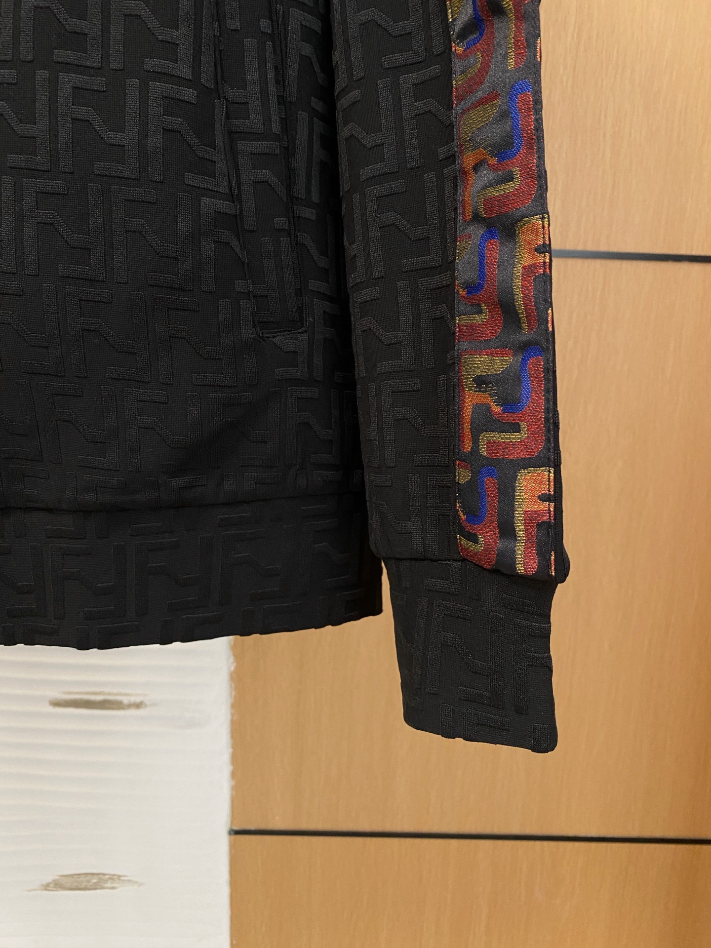 爆款套装来袭 专注官网原版 2025全新爆款开衫卫衣套装 原单狠货🇭🇰倾注顶级设计师的精心之作 就为一个