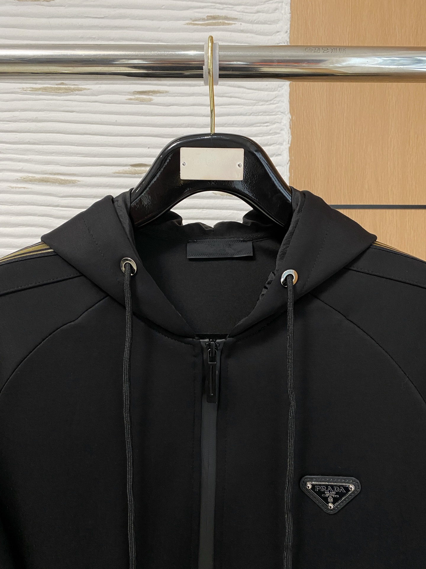 爆款套装来袭 专注官网原版 2025全新爆款开衫卫衣套装 原单狠货🇭🇰倾注顶级设计师的精心之作 就为一个