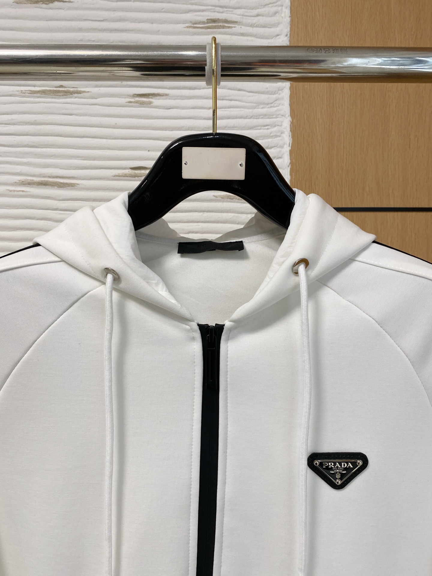 爆款套装来袭 专注官网原版 2025全新爆款开衫卫衣套装 原单狠货🇭🇰倾注顶级设计师的精心之作 就为一个