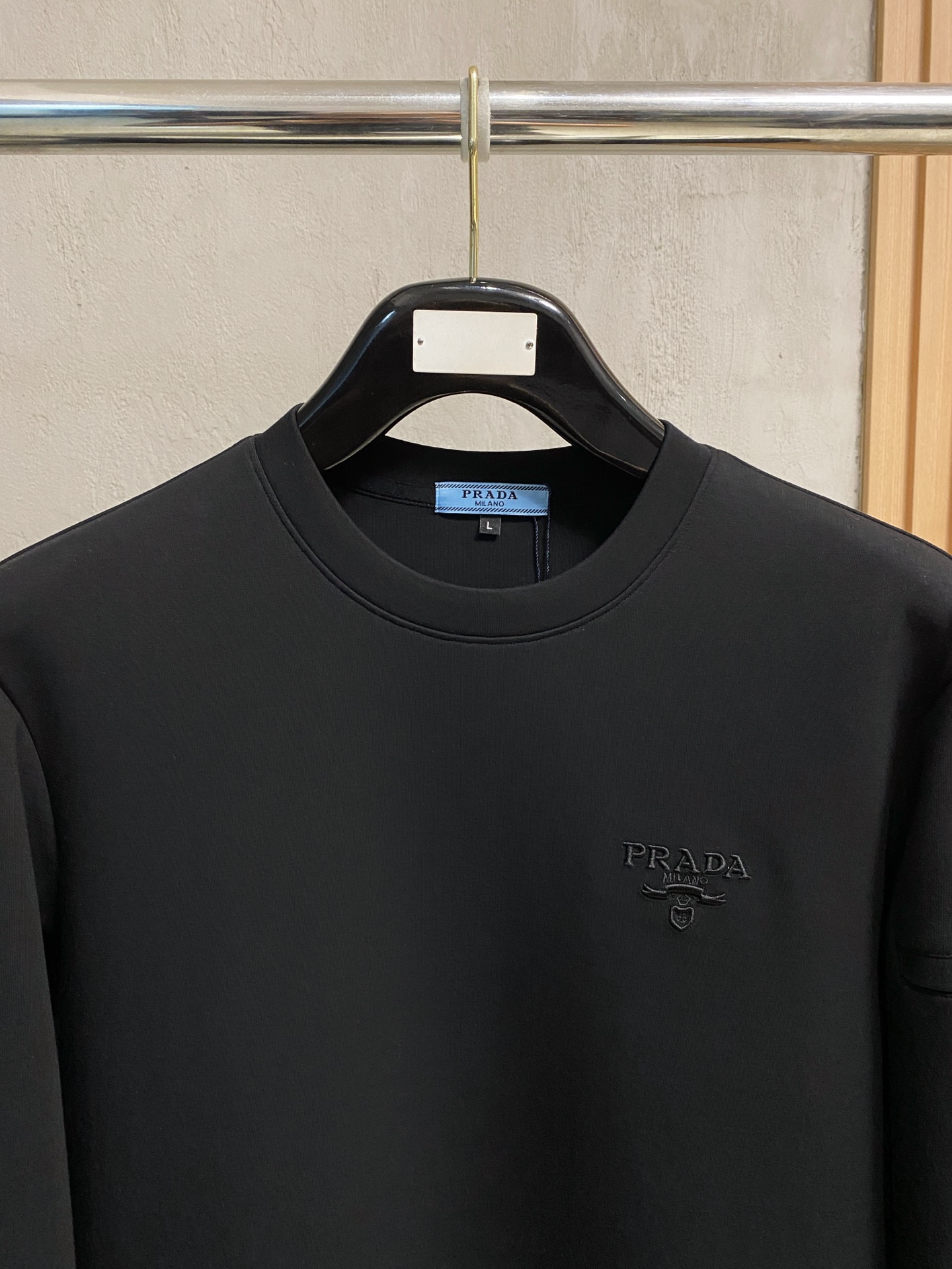 🌾 普拉达 2025早秋新款 顶级版本 最新款空气层 卫衣独家发售！原版复刻，独家设计，超强工艺！极其奢