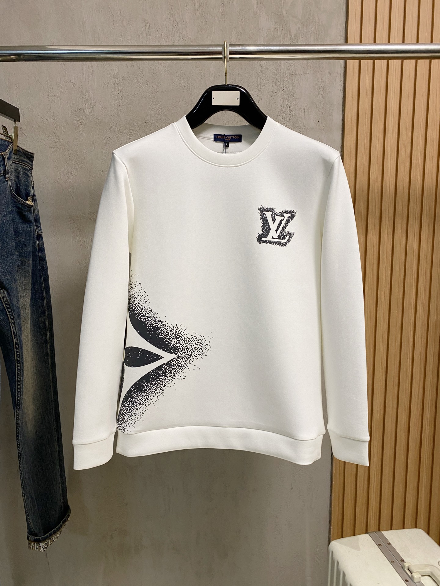 🌾 Lv 2025早秋新款 顶级版本 最新款空气层 卫衣独家发售！原版复刻，独家设计，超强工艺！极其奢华