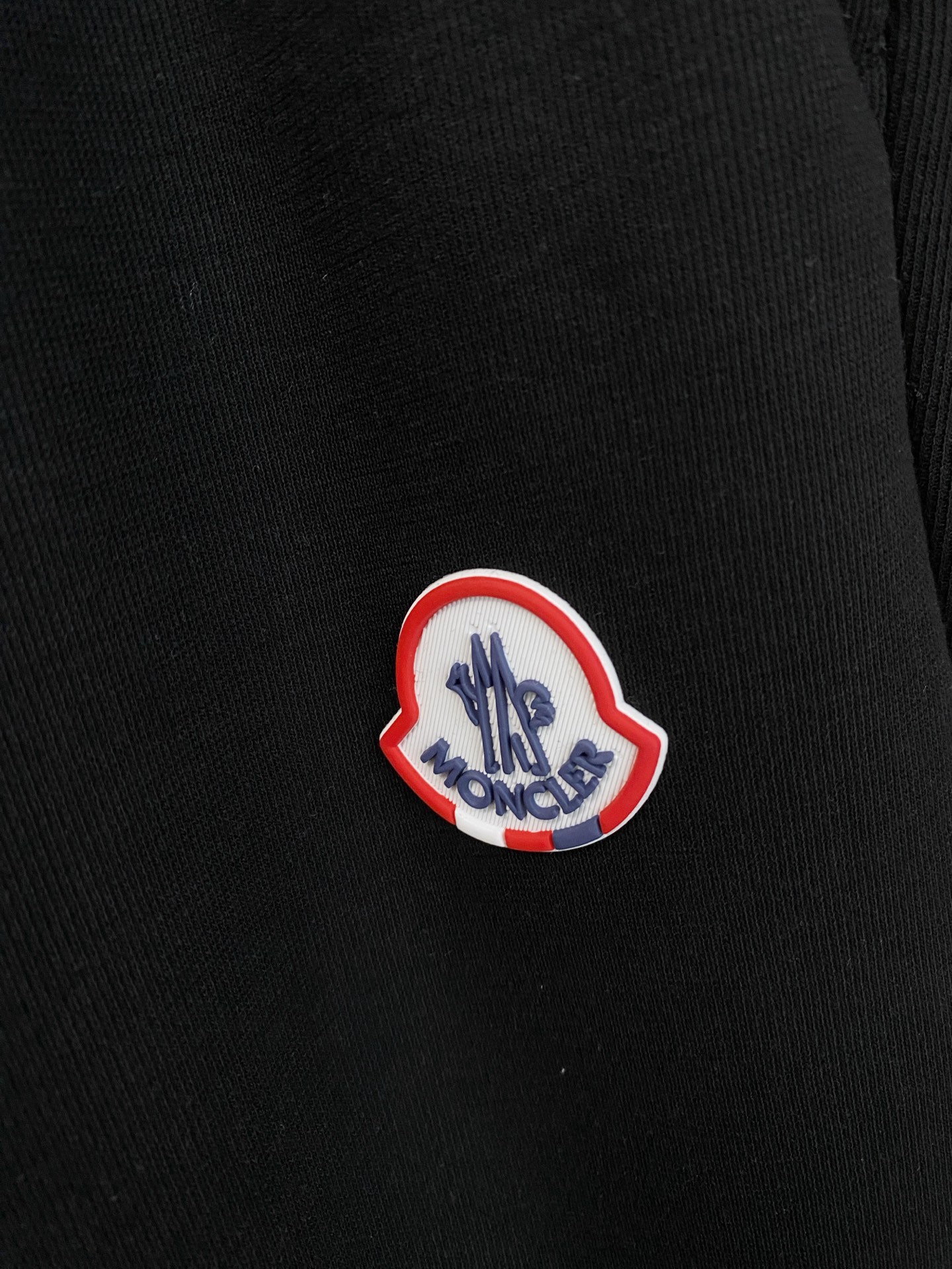 蒙口 新品】秋冬加厚加绒新款 25ss休闲裤金典再次出现，原单订制高品质时尚休闲裤。超级百搭款。独家定制